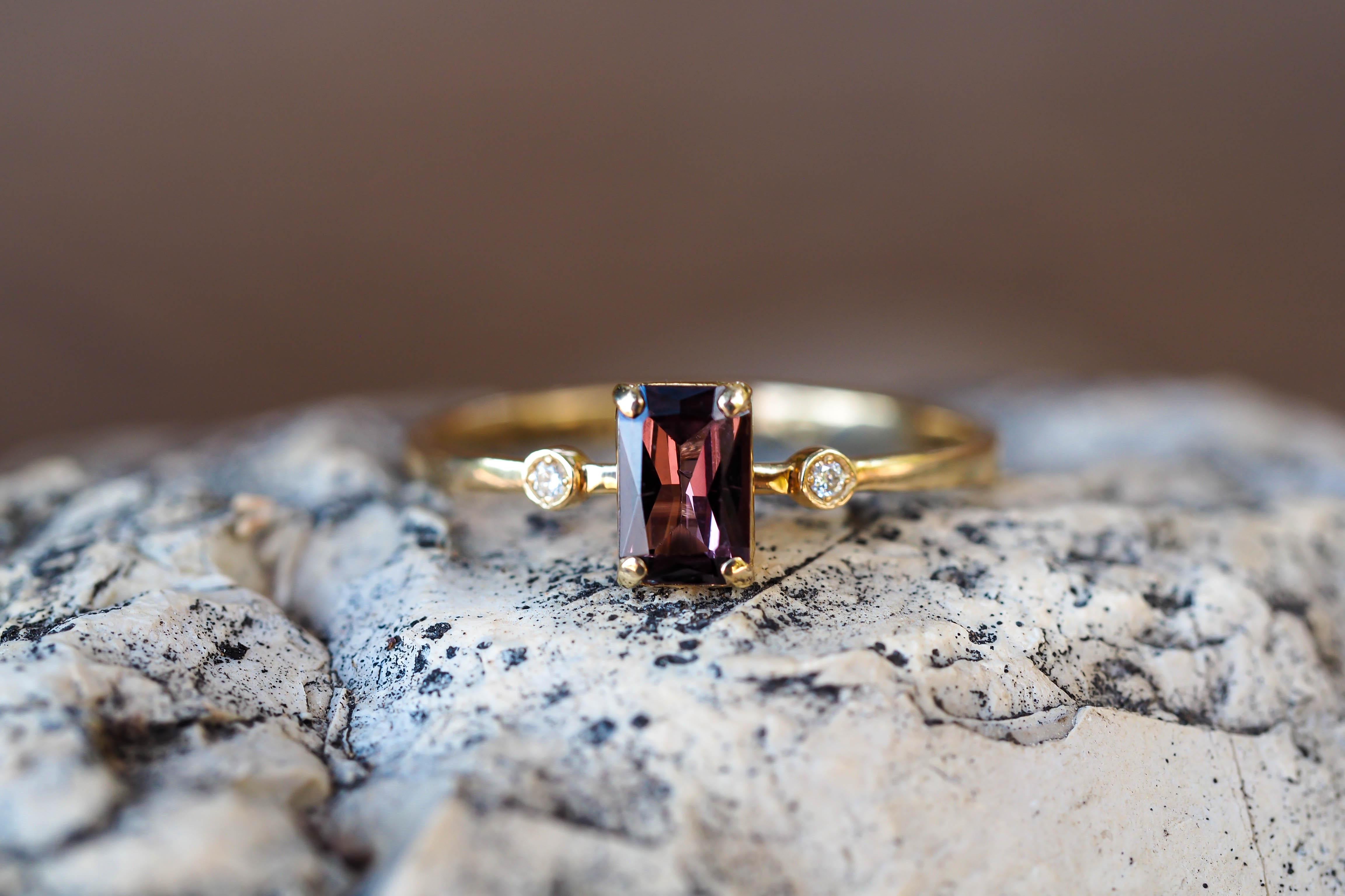 Spinel 14k gold ring. 
Octagon spinel ring. Pink, peach spinel ring. Gemstone stacking ring. Minimalist spinel ring. Spinel tiny ring.

Metal: 14k gold
Weight: 1.30 g. depends from size.
 
Spinel: color - pink, peach pink
Emerald cut, 0.80 ct.