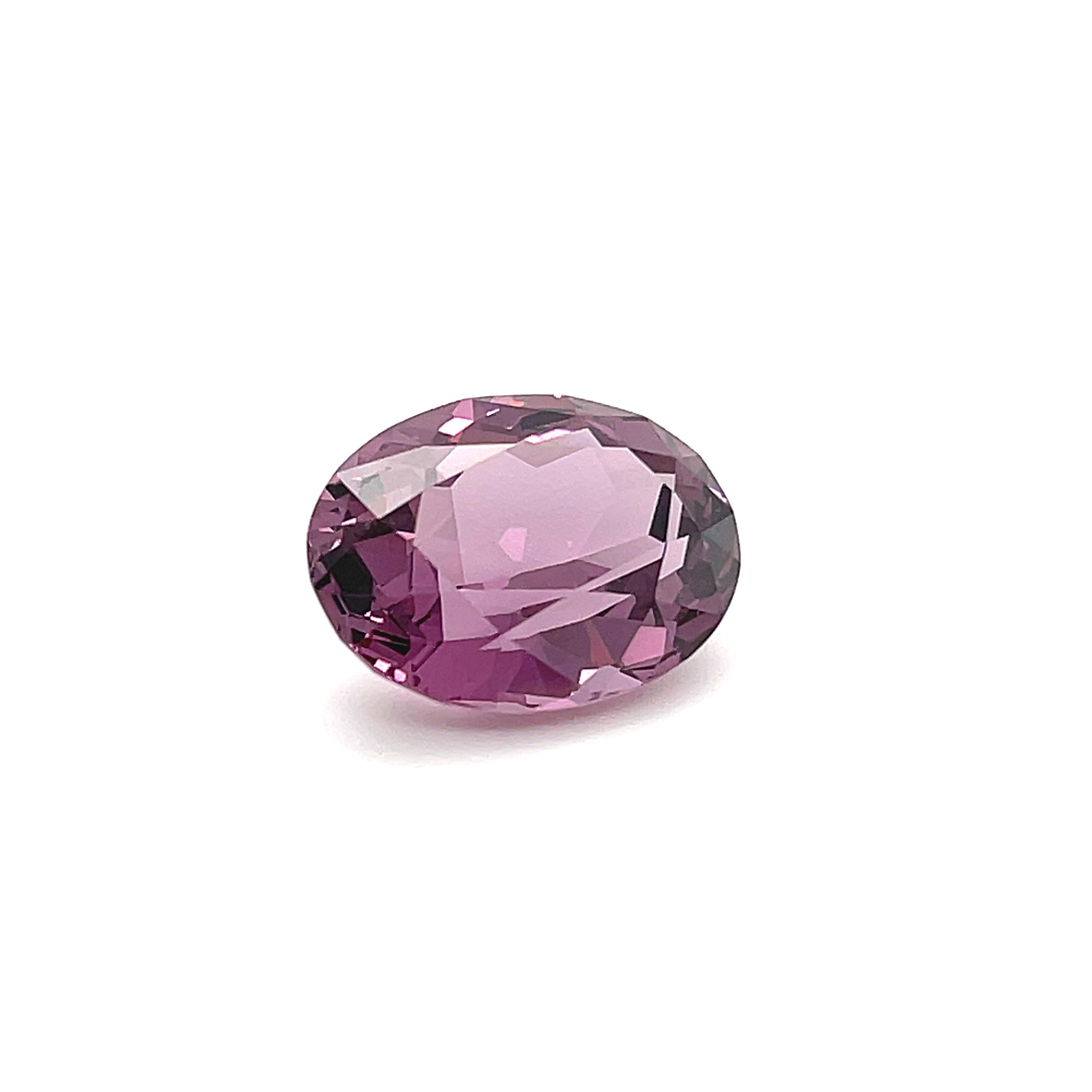 15.3ct Spinel Oval cut
Color: Purple
Provenance: Ratnapura District, Sabaragamuw
Dimensions: 17,53 x 13,57 x 8,9 mm
Clarity: Flawless