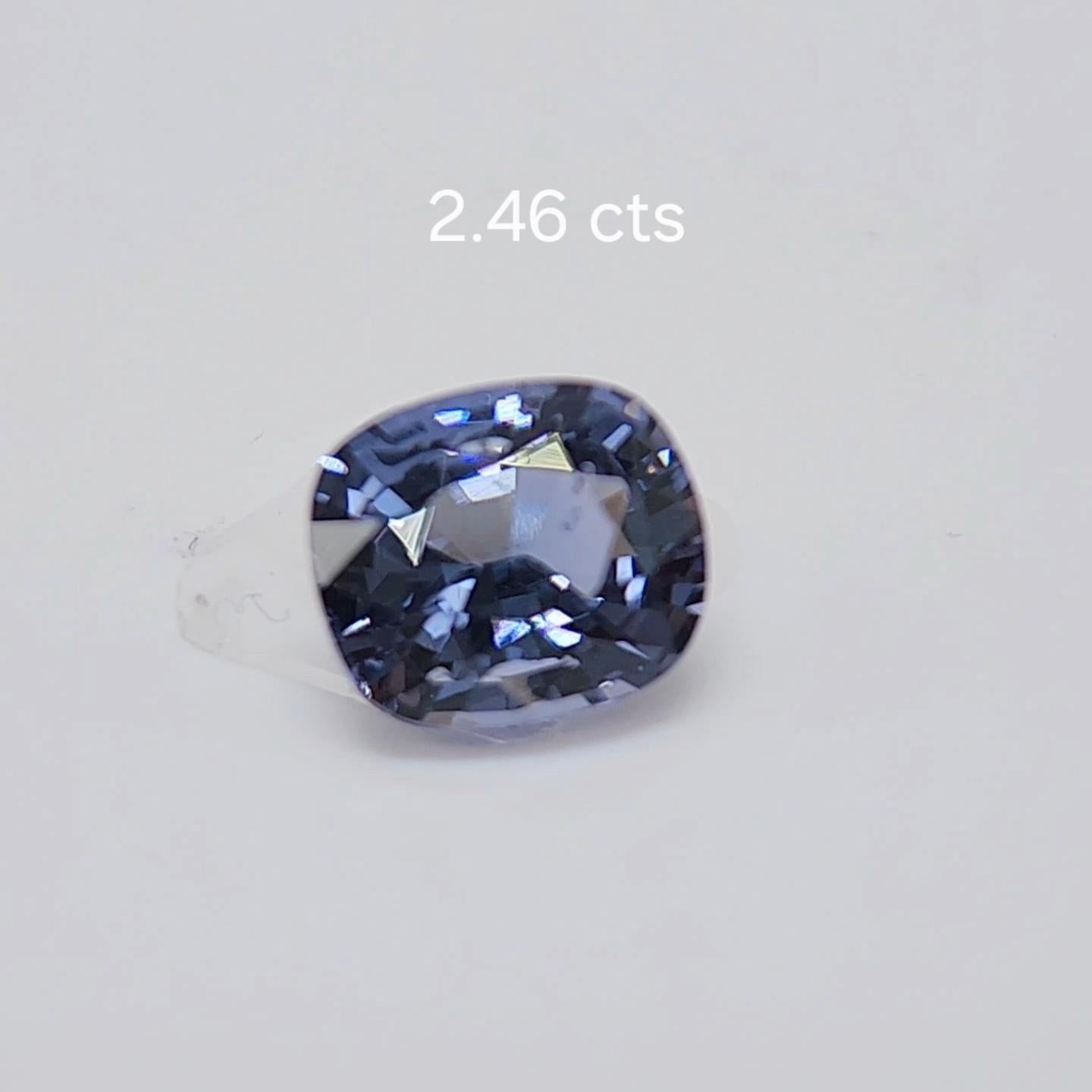 Spinello 2,46 carati. Bellissimo Spinello di colore blu proveniente dallo Sri Lanka. in vendita 12