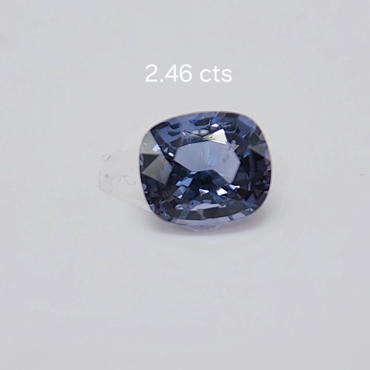 Spinello 2,46 carati. Bellissimo Spinello di colore blu proveniente dallo Sri Lanka. in vendita 4