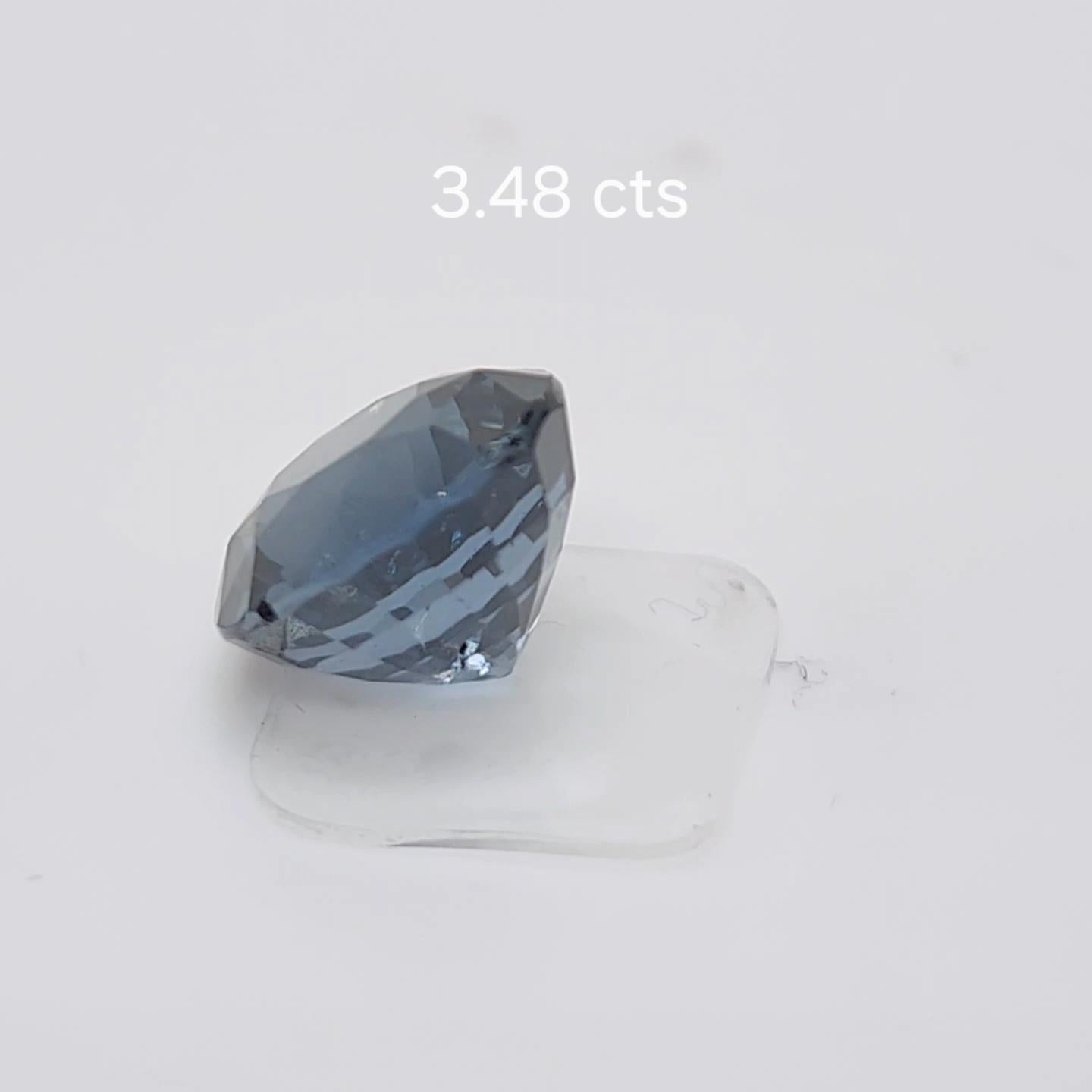 Spinello 3,48 carati. Bellissimo blu  Spinello di colore dello Sri lanka. in vendita 8