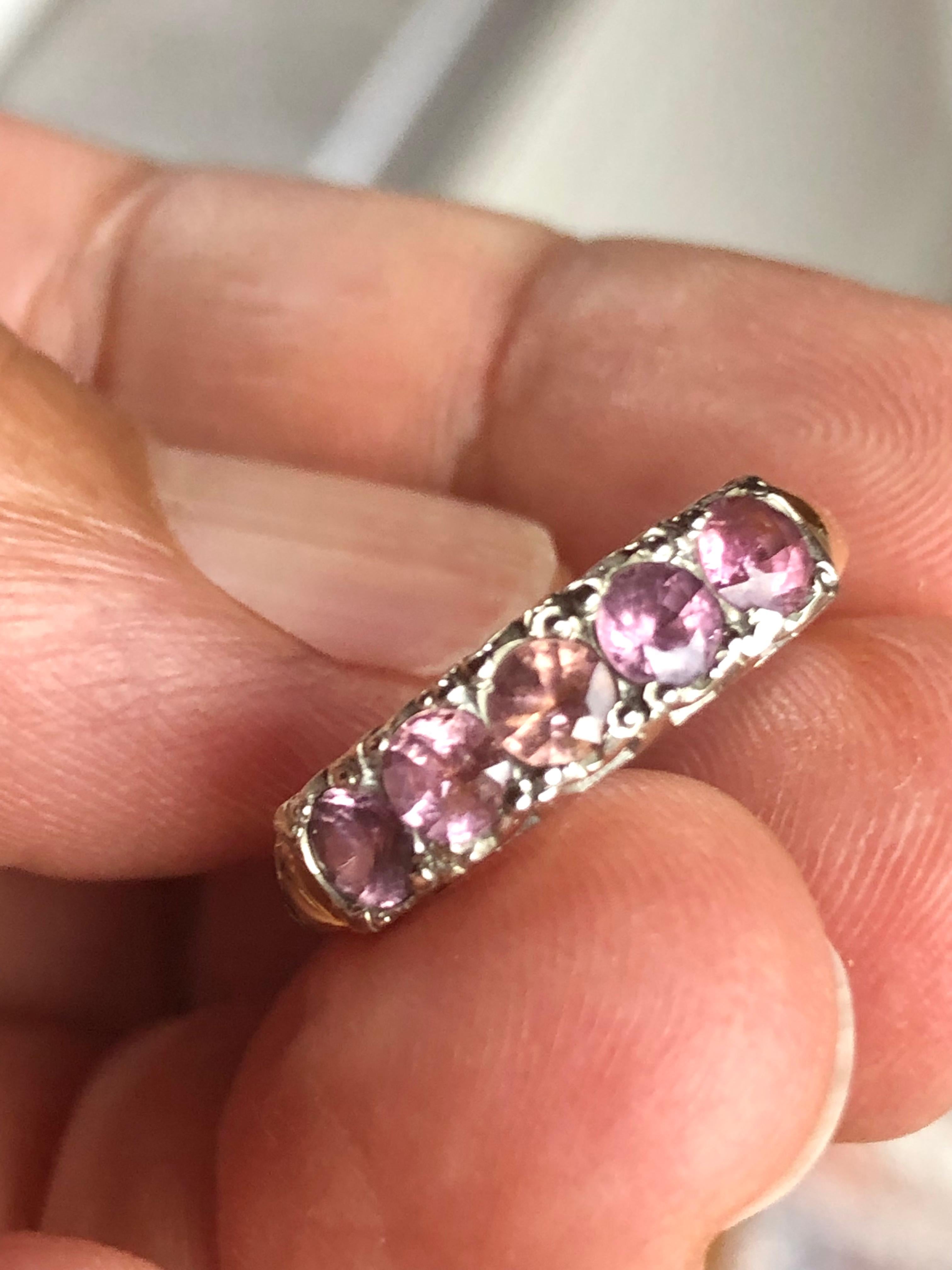 Spinell 5-Stein-Band 14 Karat Gelbgold Ring Vintage By im Angebot 1