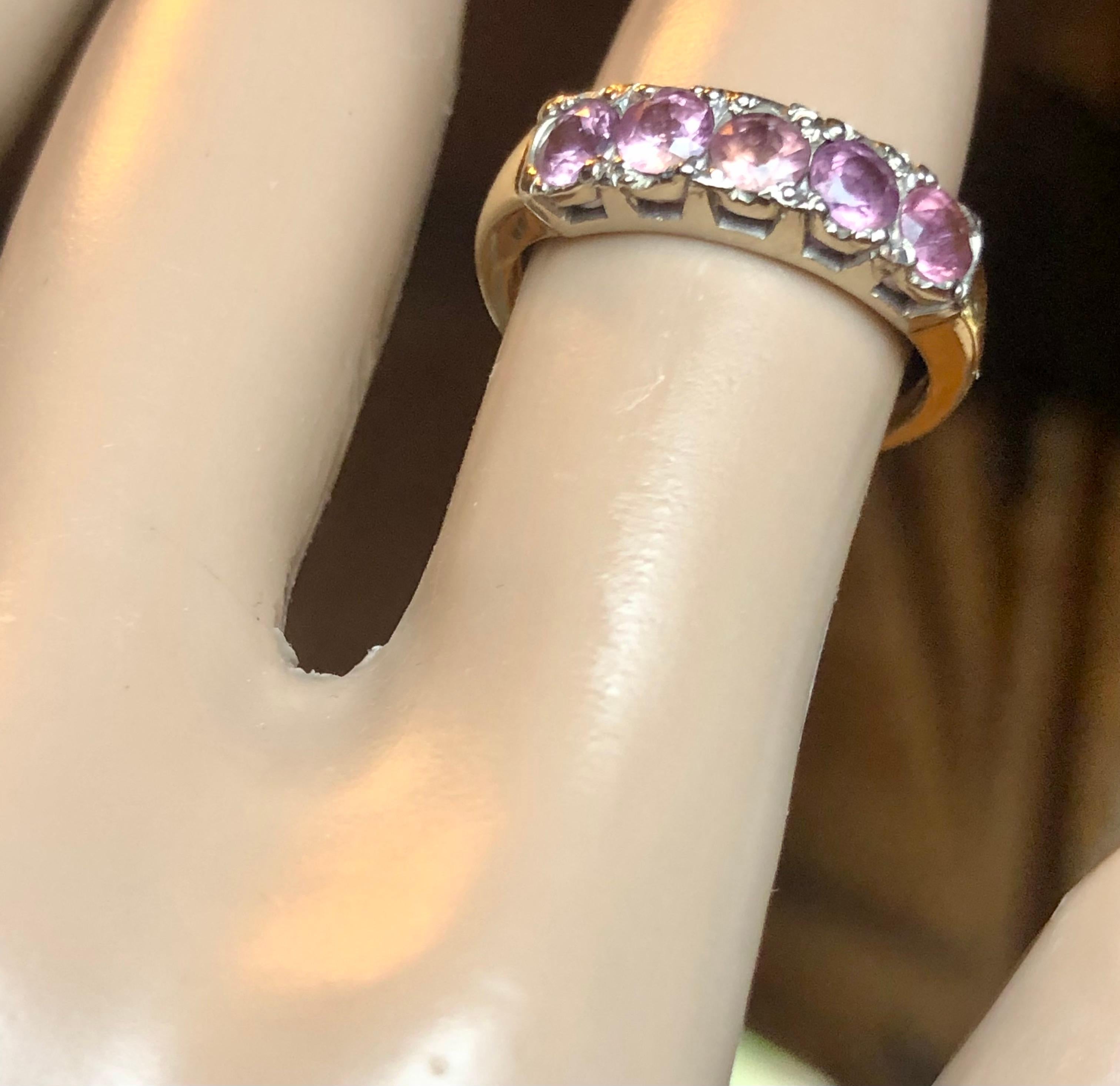 Spinell 5-Stein-Band 14 Karat Gelbgold Ring Vintage By im Angebot 4