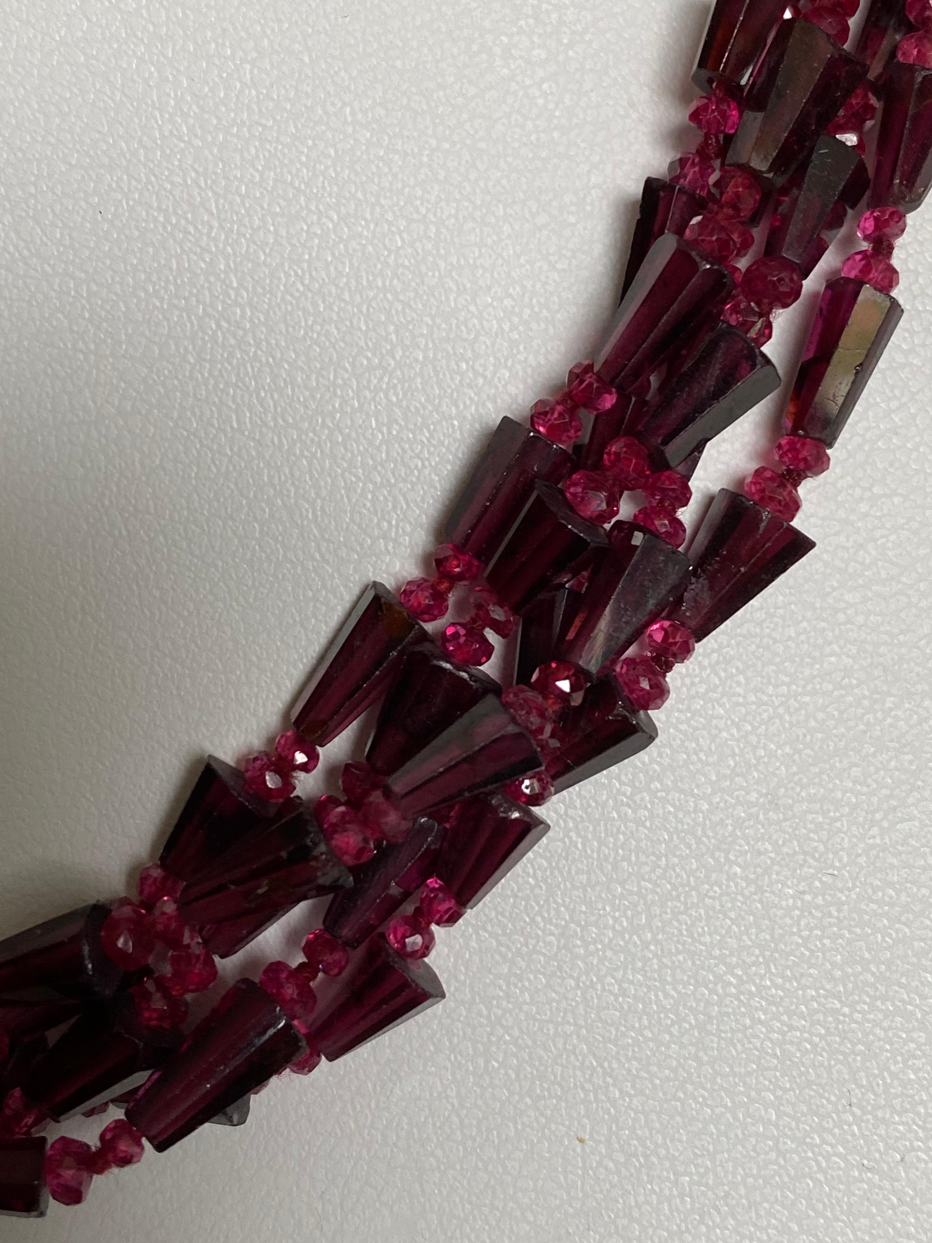 garnet strand necklace