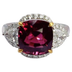 Spinel Blossom - Burmese Spinel Classic Ring with Diamonds in 18K