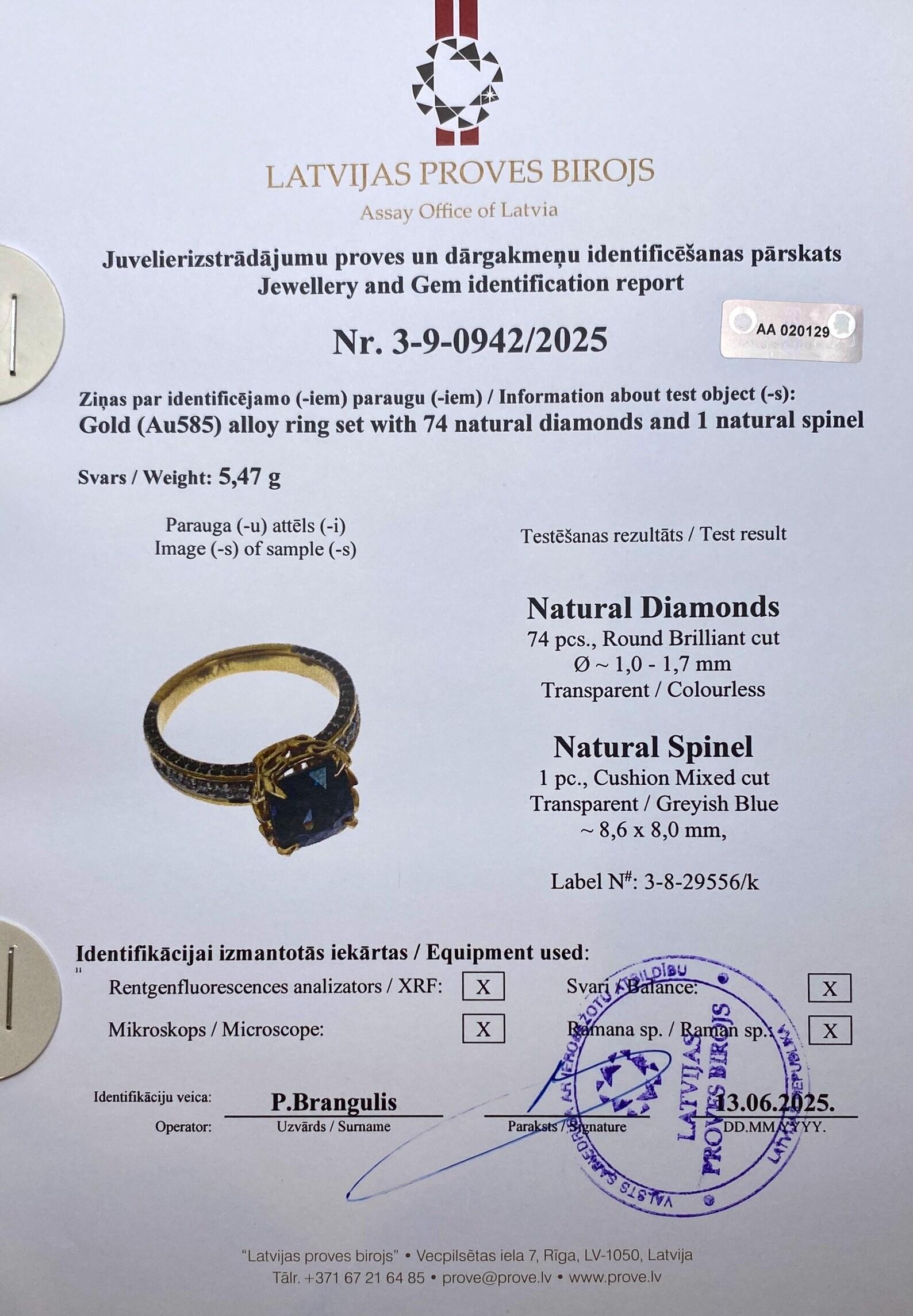 Spinel Blue 3.11Ct and Diamonds natural gemstone Ring, Solid 14Karat Yellow Gold For Sale 3