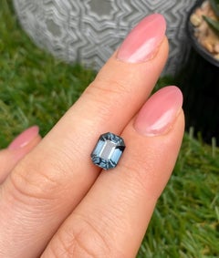 Pietra naturale Spinello Blu 2,89Ct, Taglio ottagonale, Origine Tanzania, GFCO