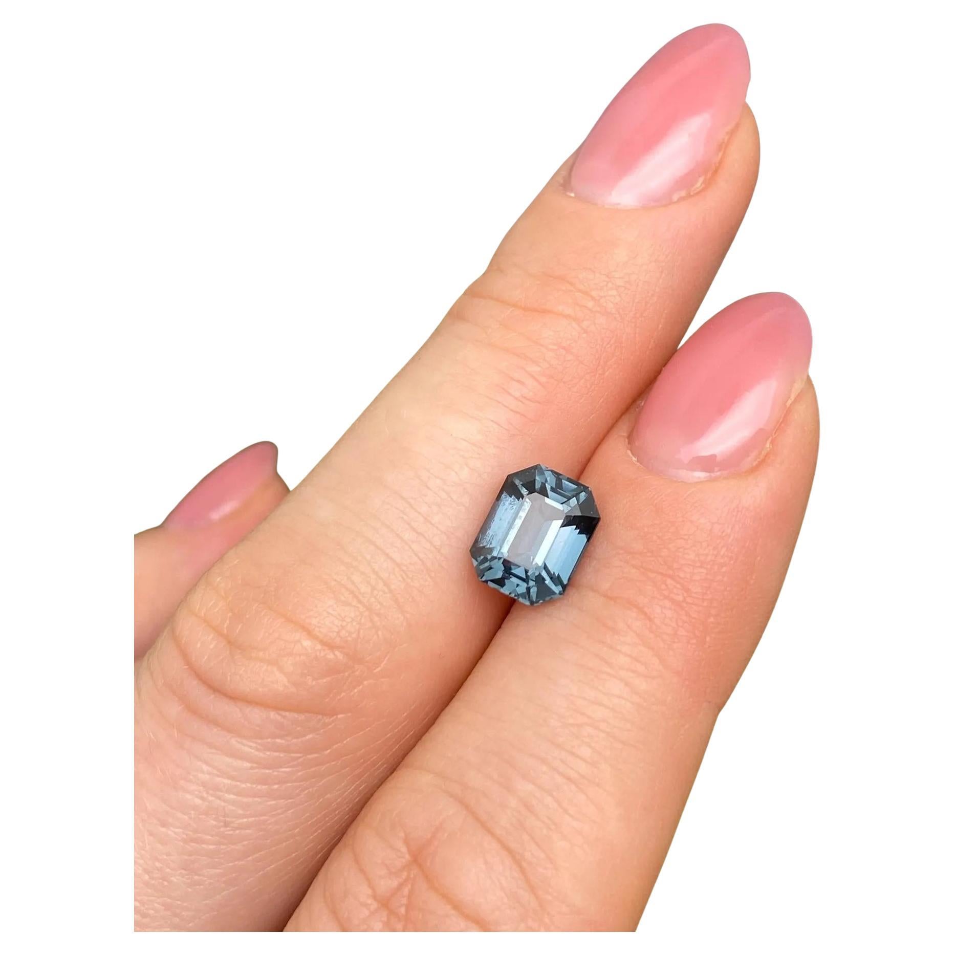 Spinelle Bleu pierre naturelle 2.89Ct, Taille octogonale, Origine Tanzanie, GFCO en vente