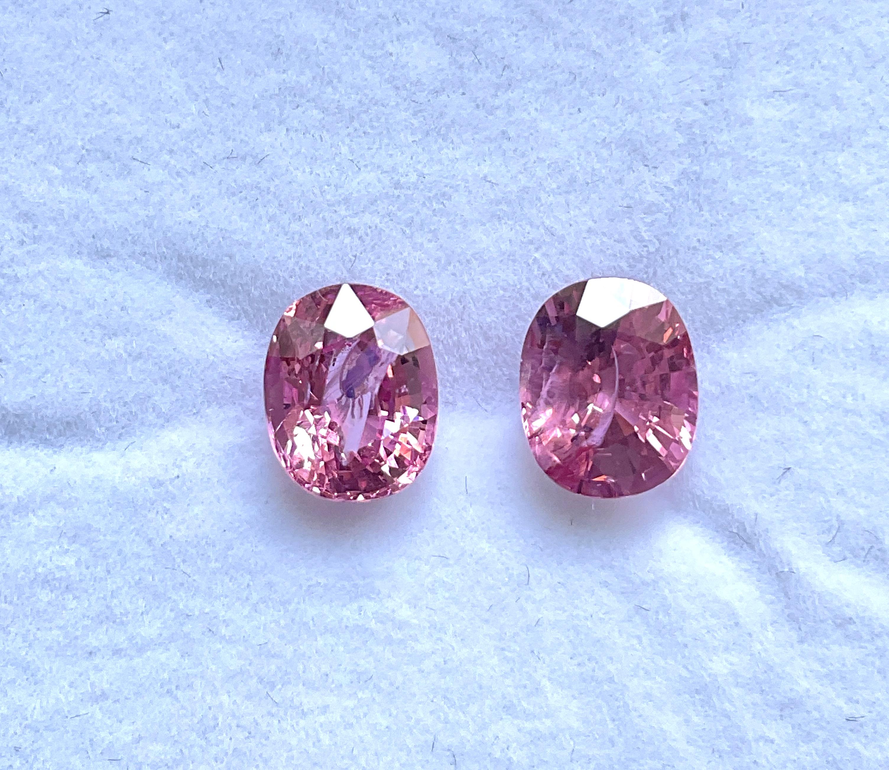 Spinel Burma 5.40 Carats Oval Cut Pair 2 Pieces For Top Fine Jewelry Natural Gem im Zustand „Neu“ im Angebot in Jaipur, RJ