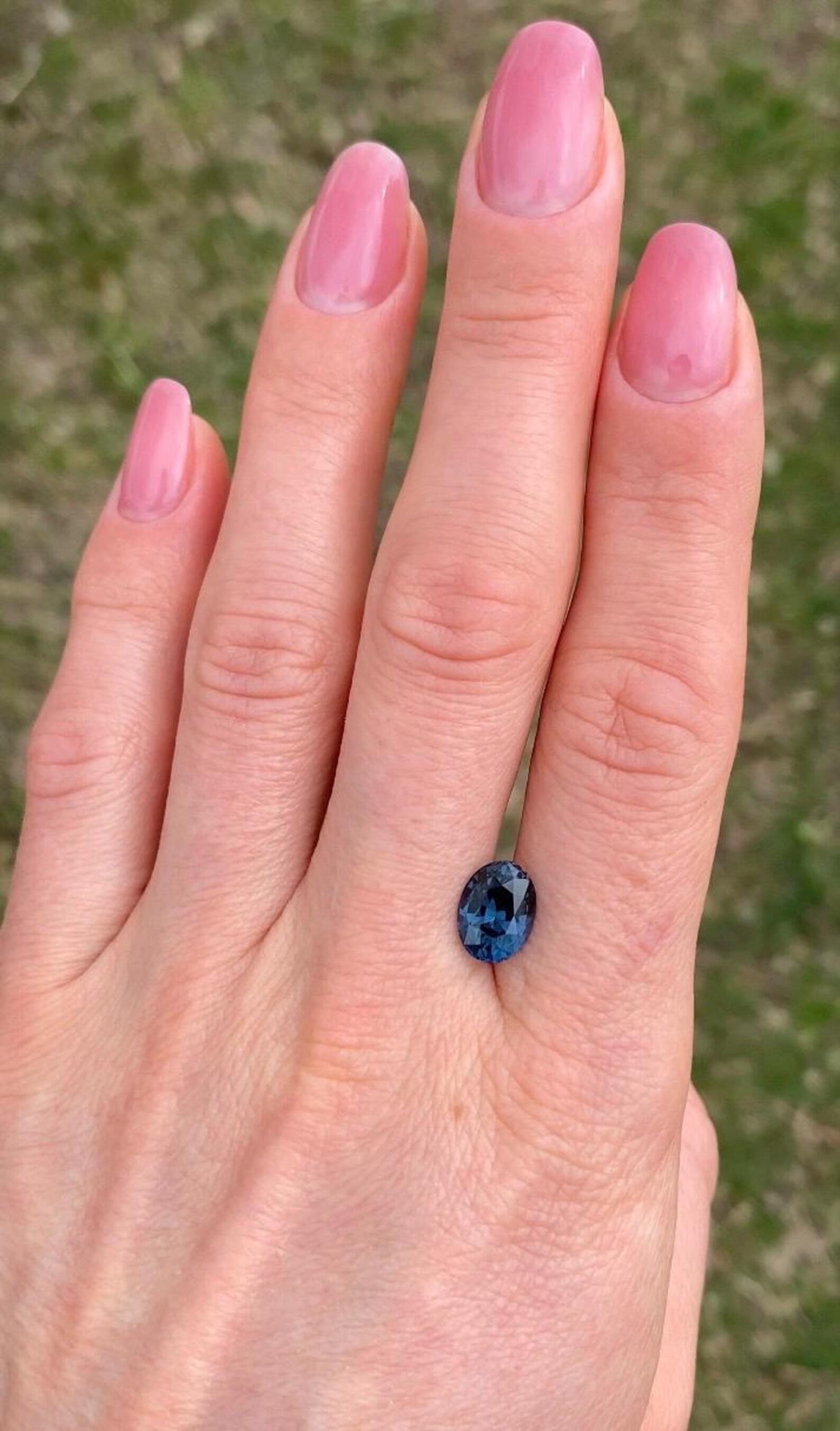 Women's or Men's Spinel Cobalt Blue 3.04Ct natural gemstone, Oval cut, Tanzania, GFCO certified For Sale