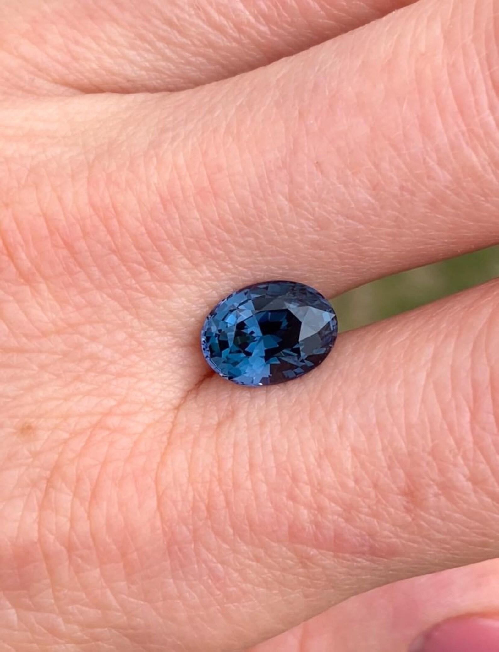 Spinel Cobalt Blue 3.04Ct natural gemstone, Oval cut, Tanzania, GFCO certified For Sale 1