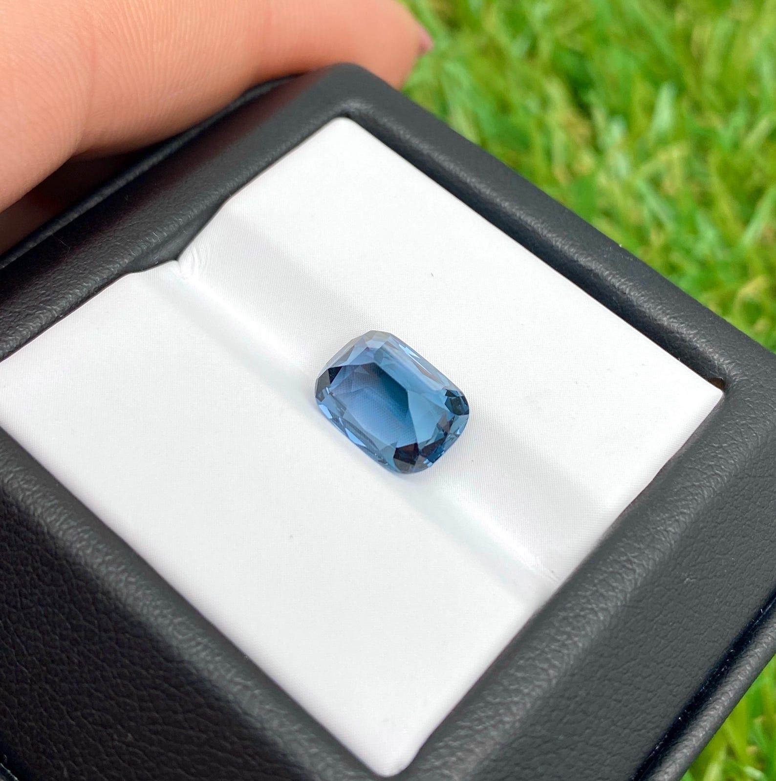 Women's or Men's Spinel Cobalt Blue 3.25 Ct. Natural gemstone, Cushion, Tanzania, GFCO certified For Sale