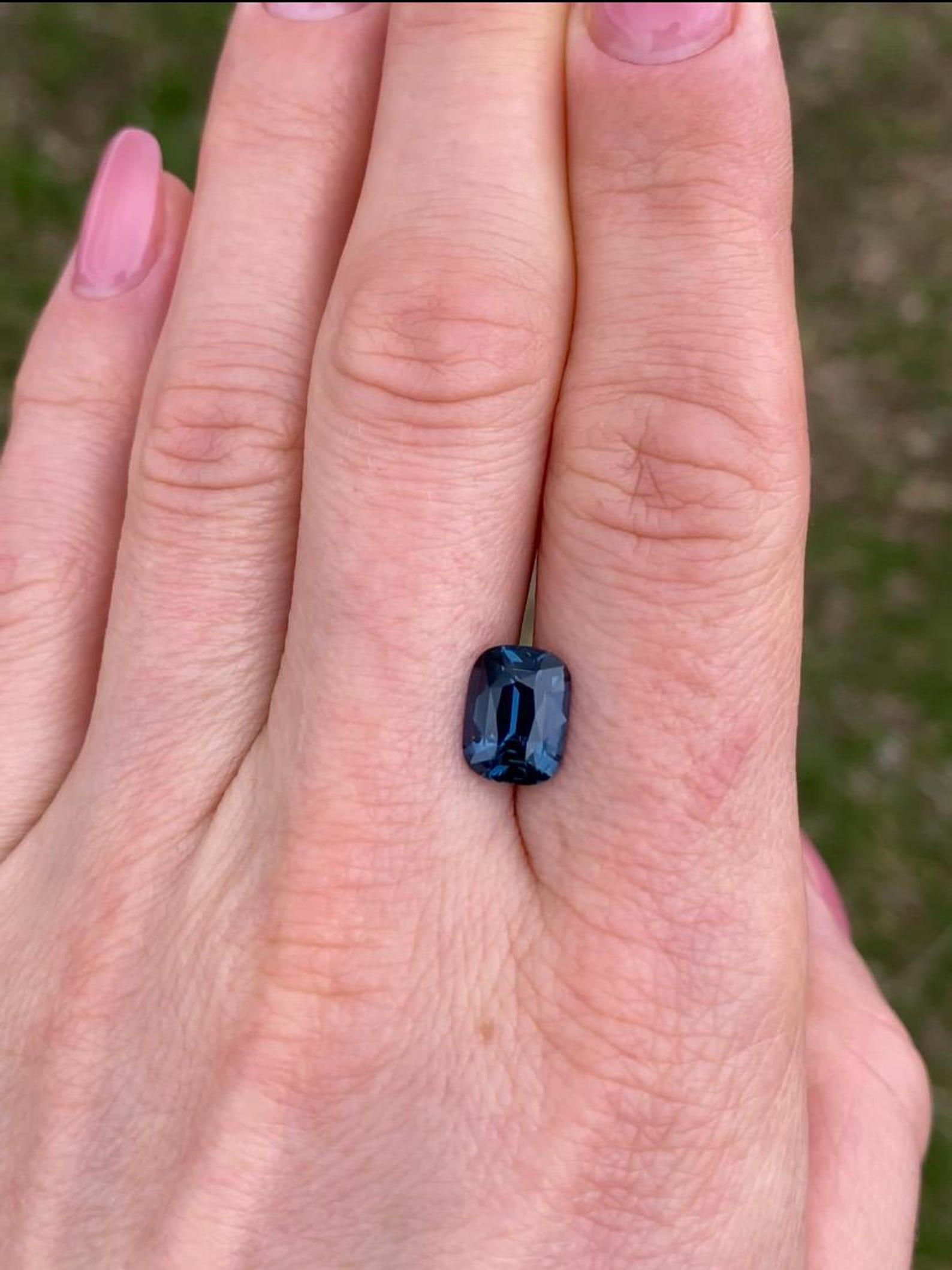 Spinel Cobalt Blue 3.25 Ct. Natural gemstone, Cushion, Tanzania, GFCO certified For Sale 3