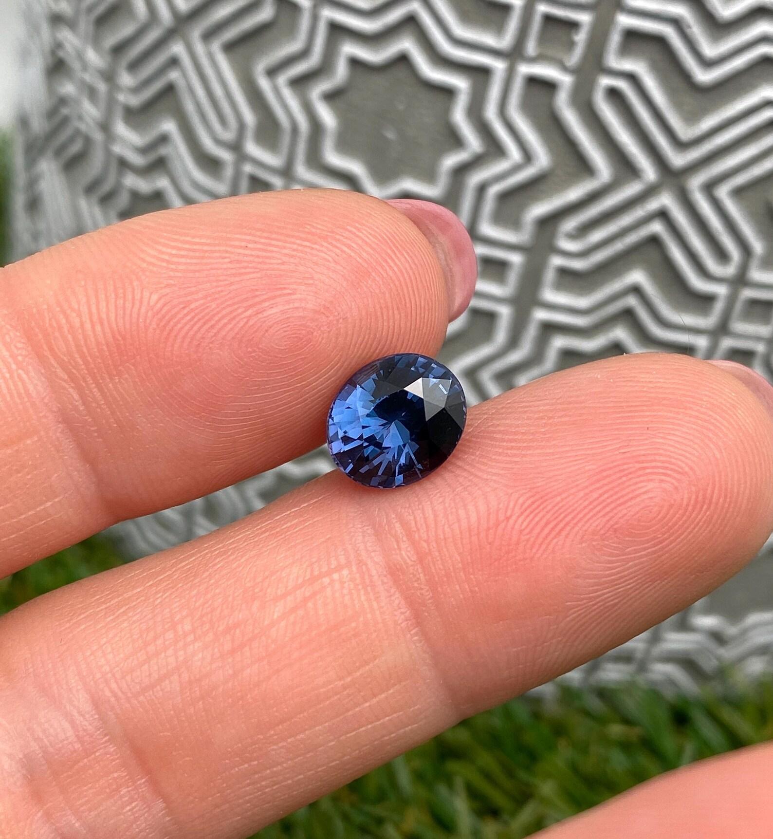 Spinel Cobalt VIVID Blue 2.99Ct natural gemstone, Oval cut, Tanzania Certificate For Sale 5