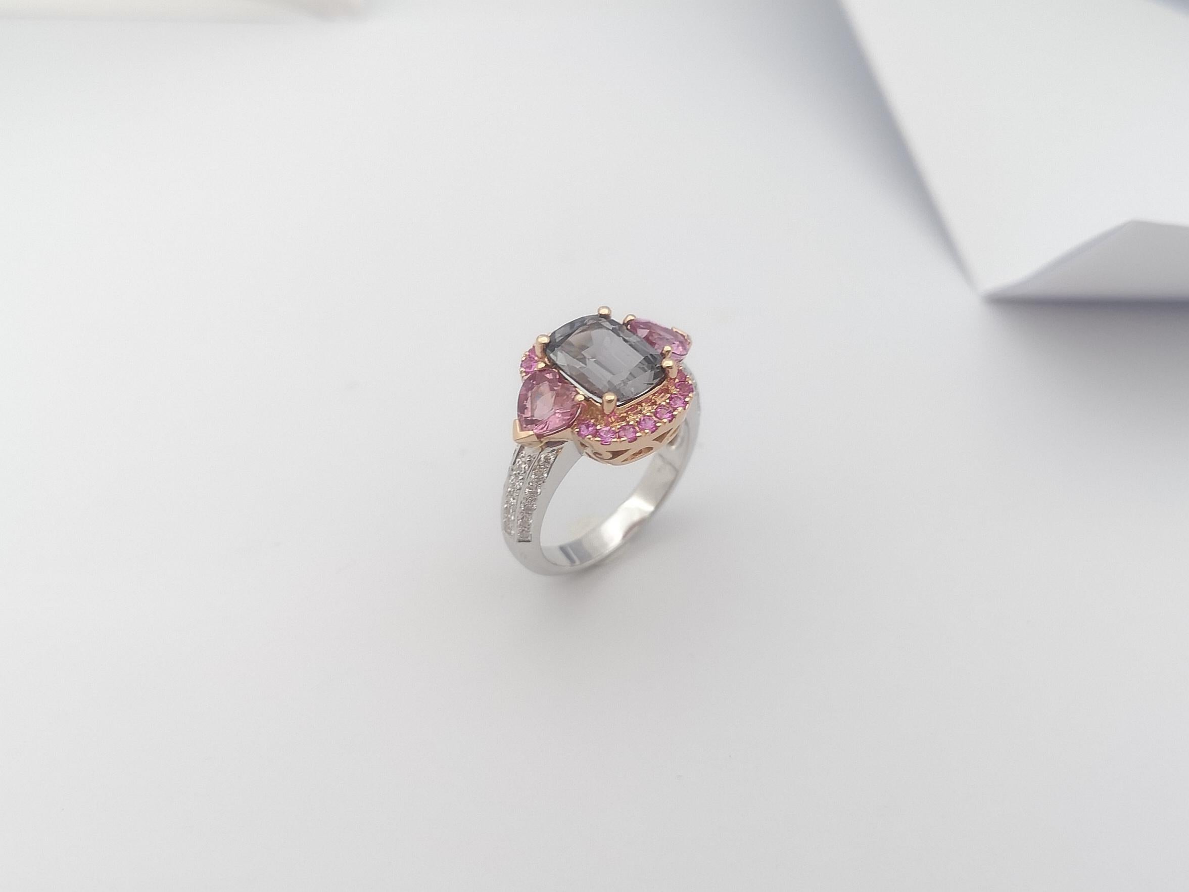 Spinel, Pink Sapphire and Diamond Ring Set in 18 Karat White Gold Settings For Sale 6