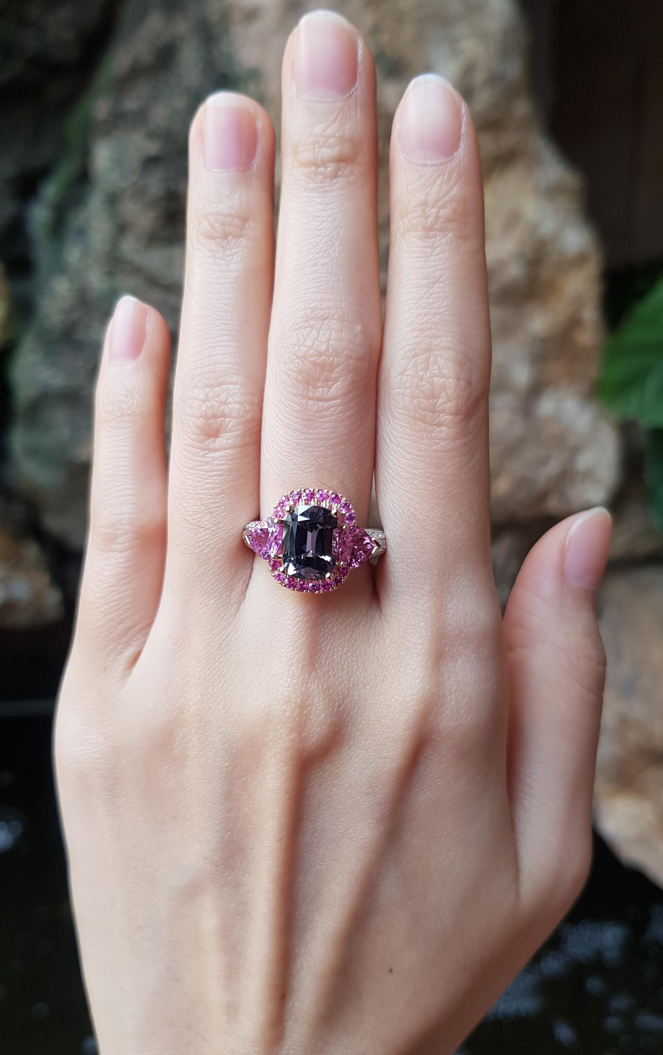 Contemporary Spinel, Pink Sapphire and Diamond Ring Set in 18 Karat White Gold Settings For Sale