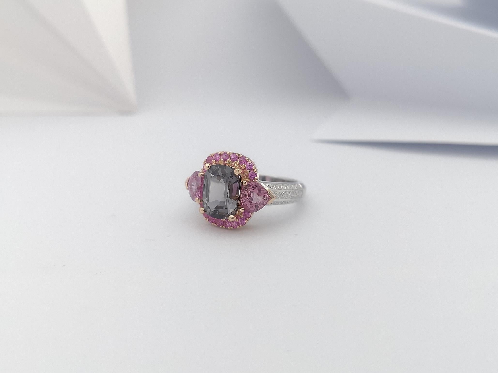 Spinel, Pink Sapphire and Diamond Ring Set in 18 Karat White Gold Settings For Sale 2