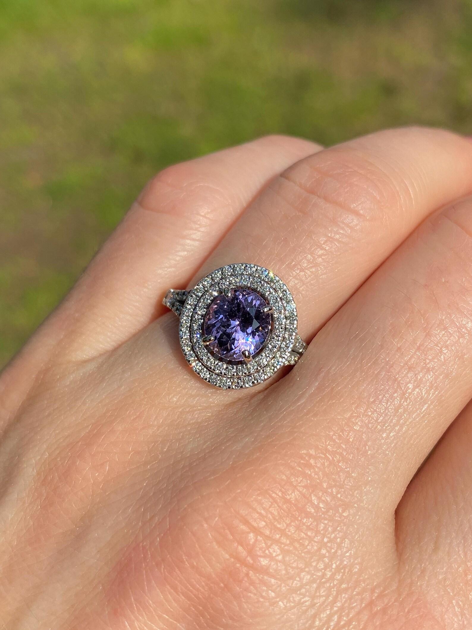 Spinel Pinkish Violet and Diamonds natural gemstone Ring, 14 Karat Gold, Size 7 For Sale 6