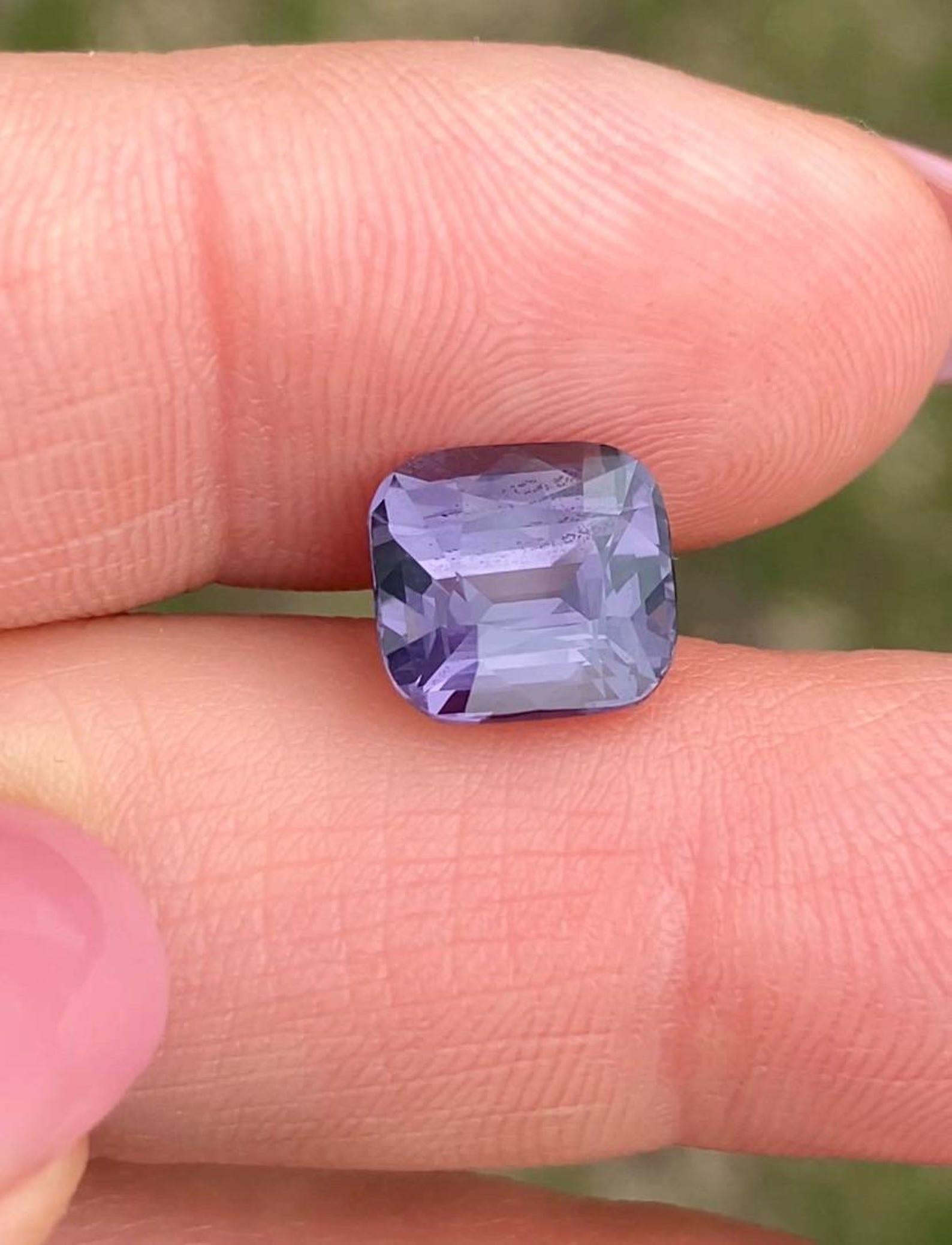 Spinello viola 3,56Ct gemma naturale, taglio a cuscino, Tanzania, certificato GFCO in vendita 6