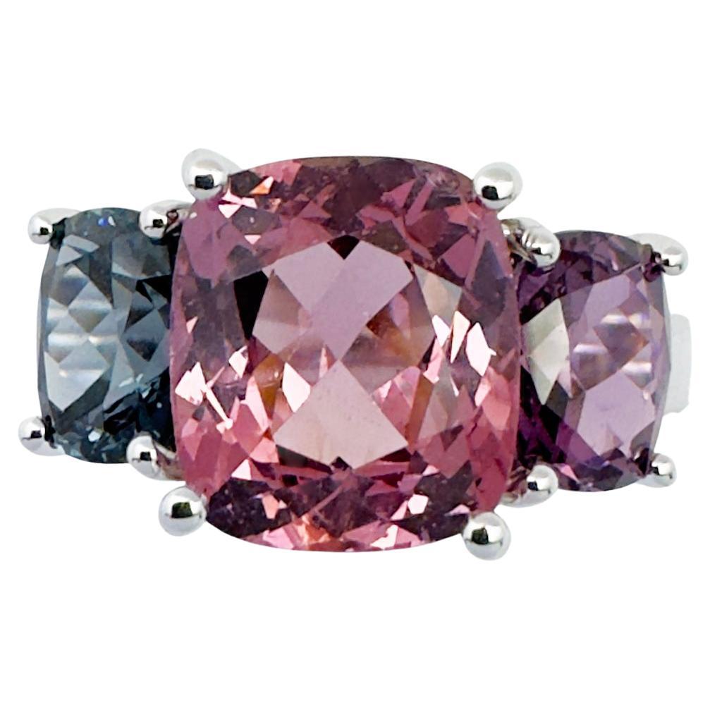 Spinel Ring set in 18K White Gold Settings