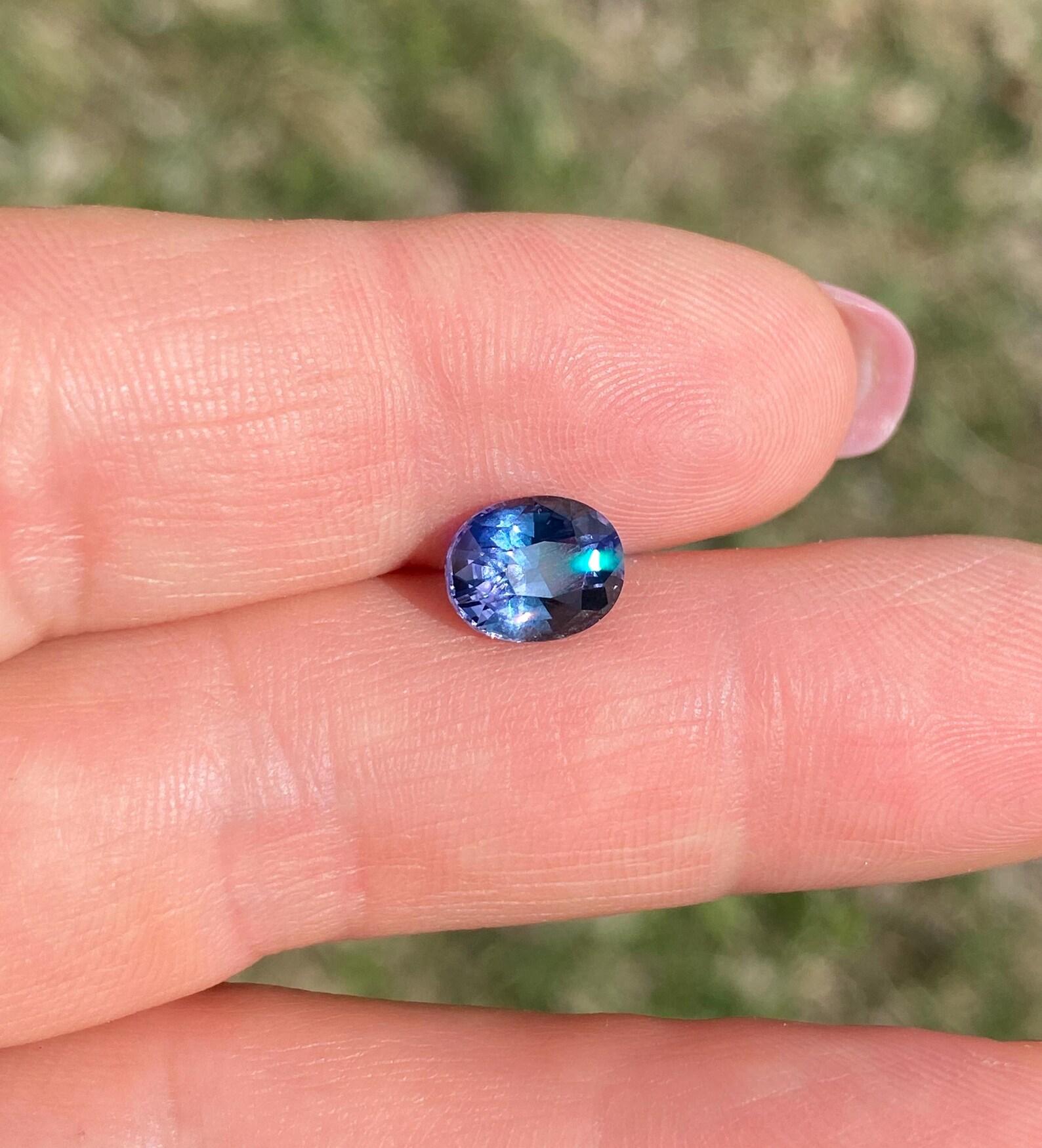 Spinell Sehr seltene Zweifarbigkeit Hohe Qualität, 2,44 ct. Loser Edelstein, Zertifikat GFCO im Angebot 8