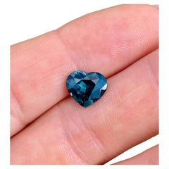 Spinel VIVID Green-Blue natural gemstone, heart cut, Origin Tanzania, Certified