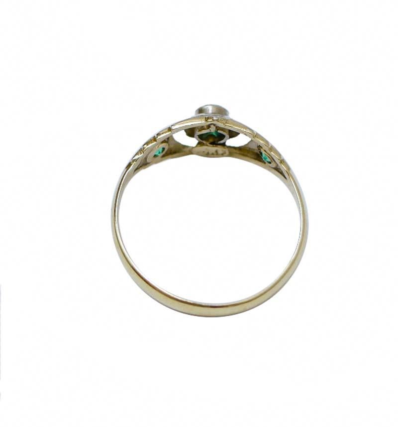 Retro Spinel, Yellow Gold and White Gold Ring. For Sale
