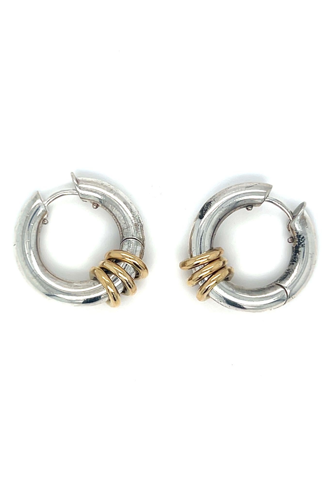 Spinelli Kilcollin Ursa Kleine Creolen aus Sterlingsilber und 18 Karat Gelbgold (Moderne)