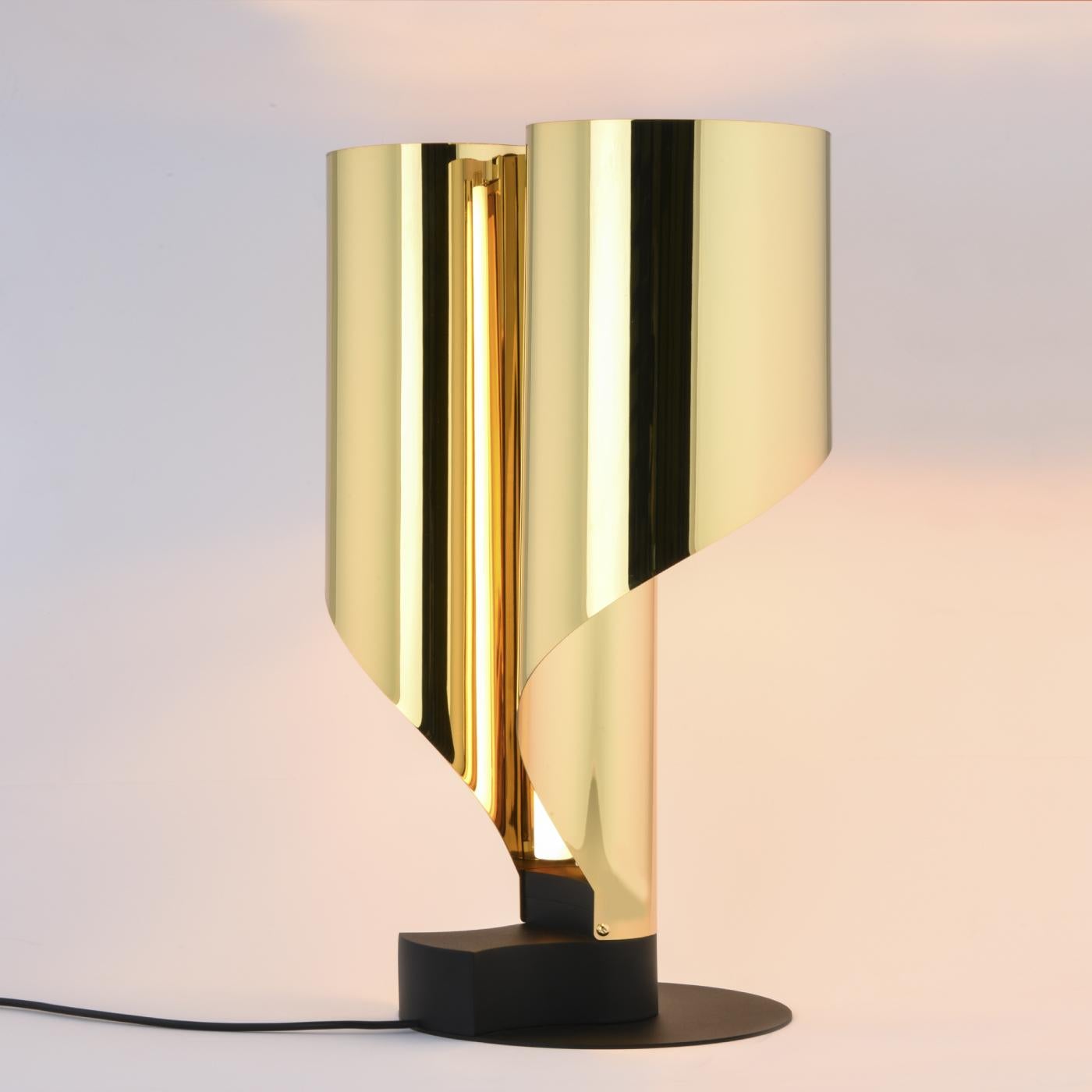 Italian SPINNAKER Gold Table Lamp by Corsini Wiskemann For Sale
