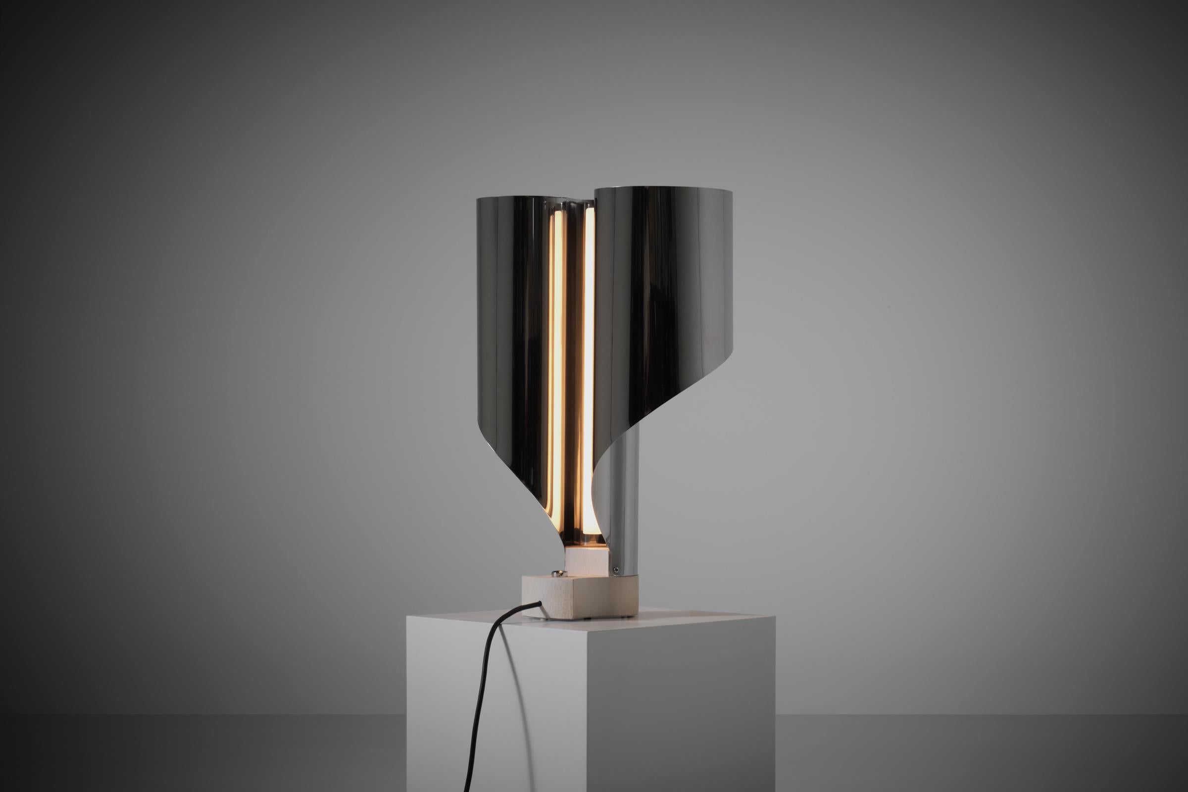 ‘Spinnaker’ table lamp by Corsini & Wiskemann for Stilnovo, Italy 1968 1