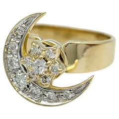 Anello a fascia con luna e stelle celesti con diamanti in oro giallo 14 carati