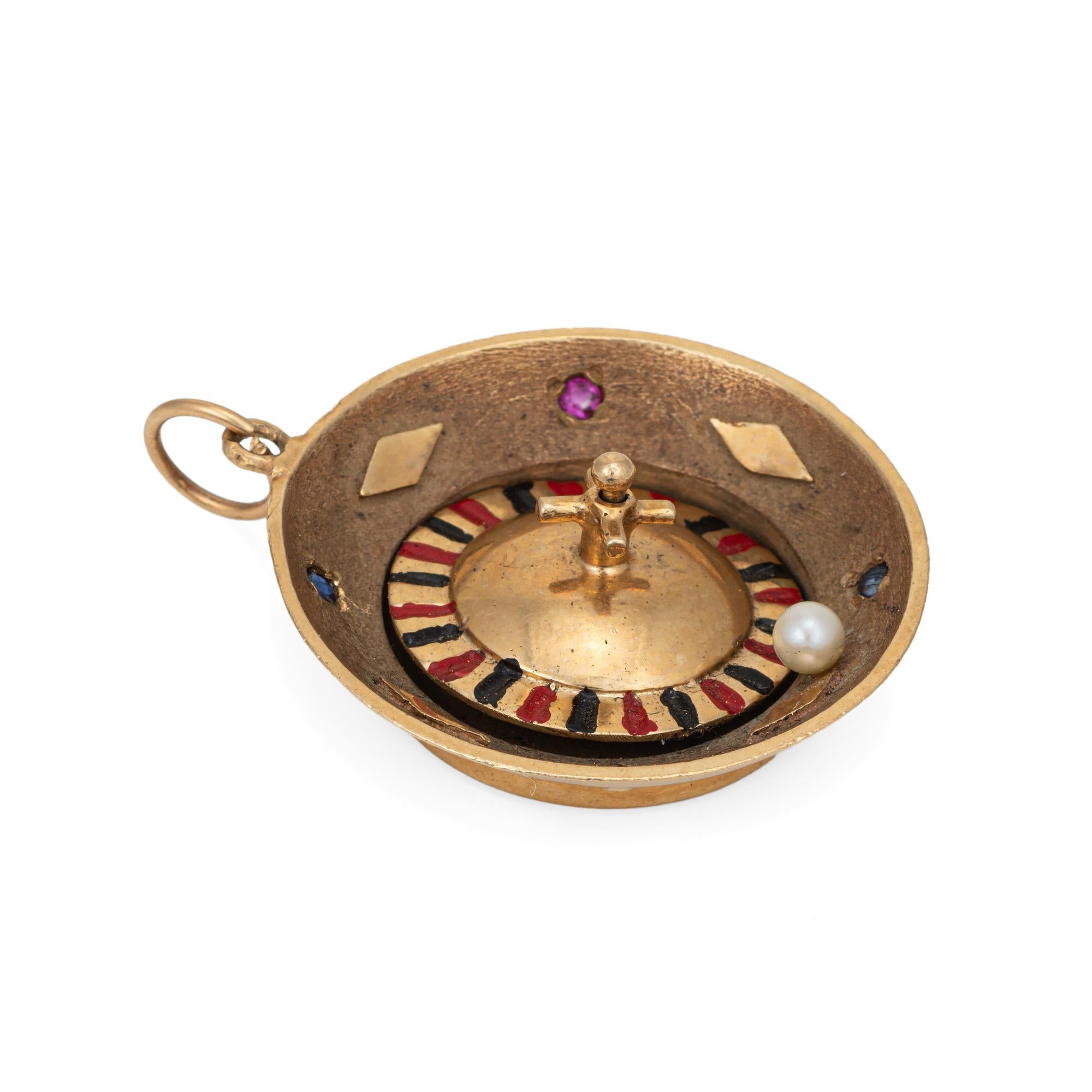 Round Cut Spinning Roulette Wheel Charm Vintage 14k Gold Pendant Casino Gambling Jewelry  For Sale