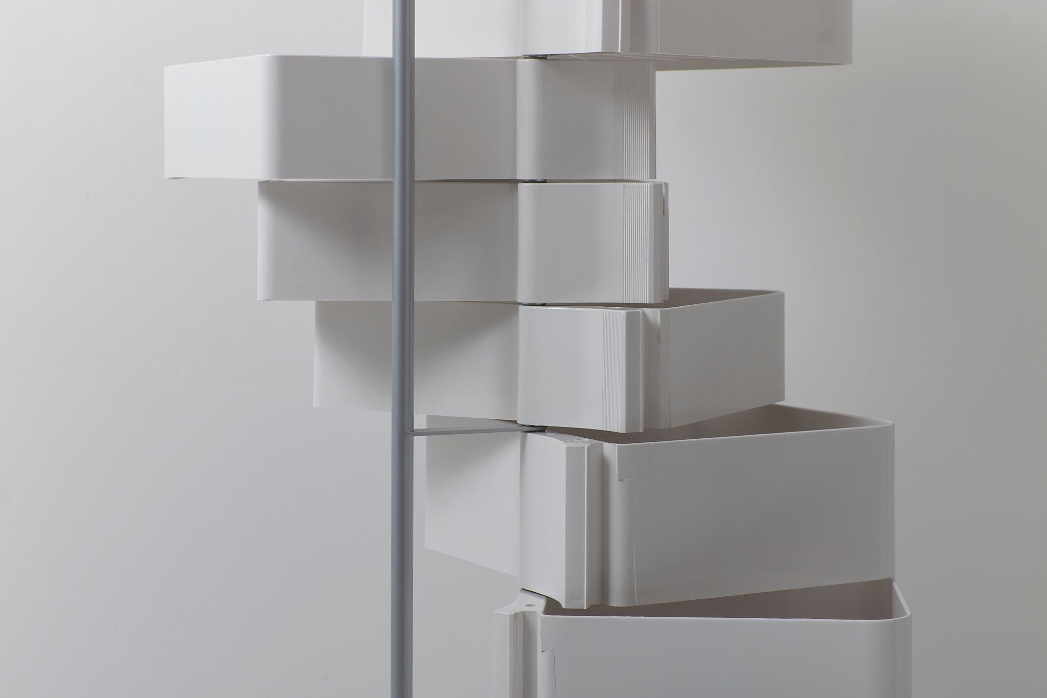 Spinny Unit by Studio Joe Colombo In Fair Condition In London, GB