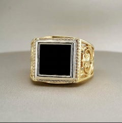 Pradera Men's 18k Yellow Gold and Natural Onyx Ring