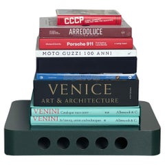 Spinzi Bookboard on wheels , contemporain et minimal Etagère à livres portable, Green