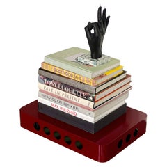 Spinzi Bookboard on wheels , contemporain et minimal Etagère à livres portable violette