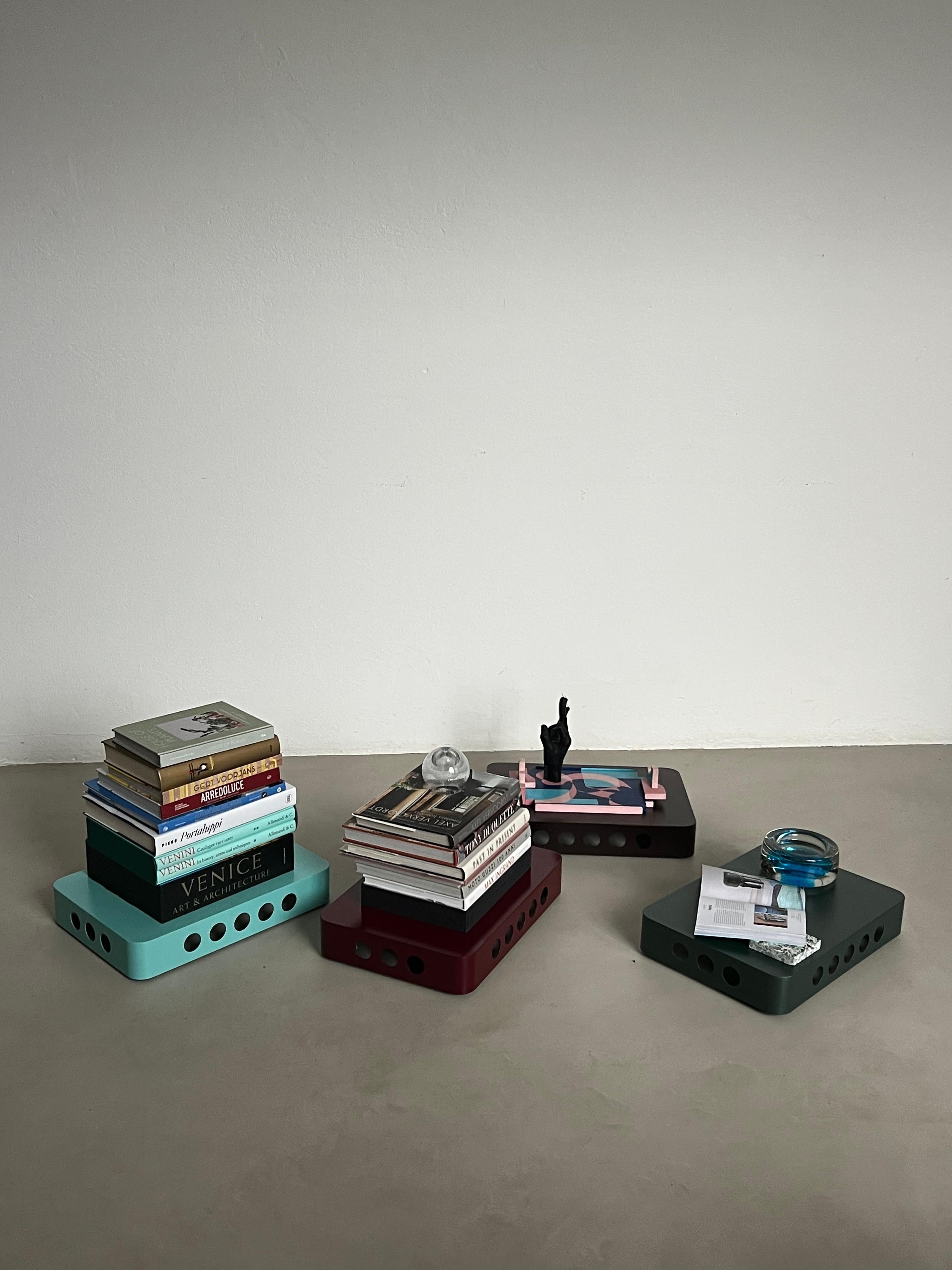Spinzi Bookboard on wheels , contemporain et minimal Tyffany Blue Book Shelf en vente 7