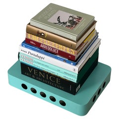 Spinzi Bookboard on wheels , contemporain et minimal Tyffany Blue Book Shelf