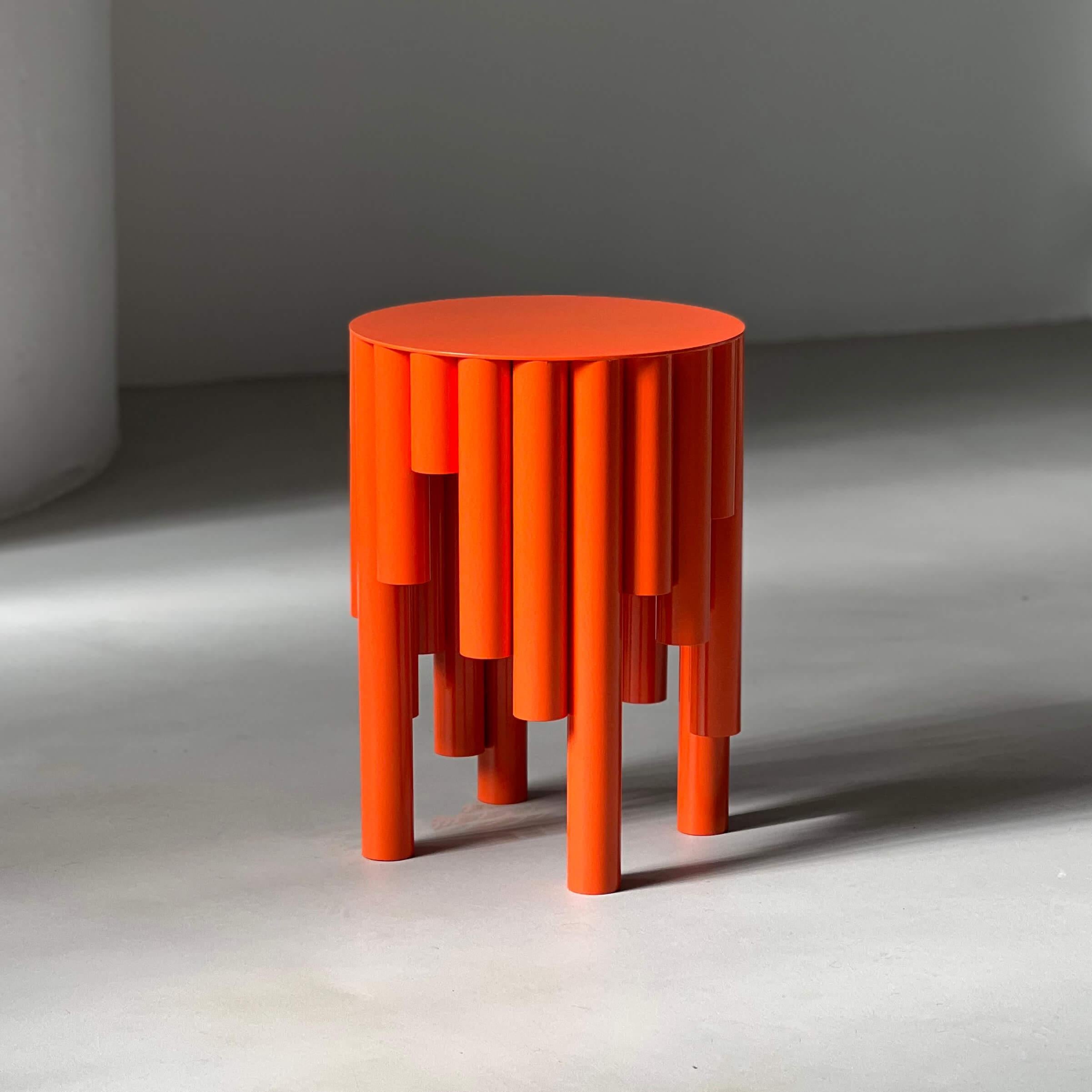 Spinzi Circus Tabouret contemporain, orange vif, Design Collective, MDW 2024 en vente 1