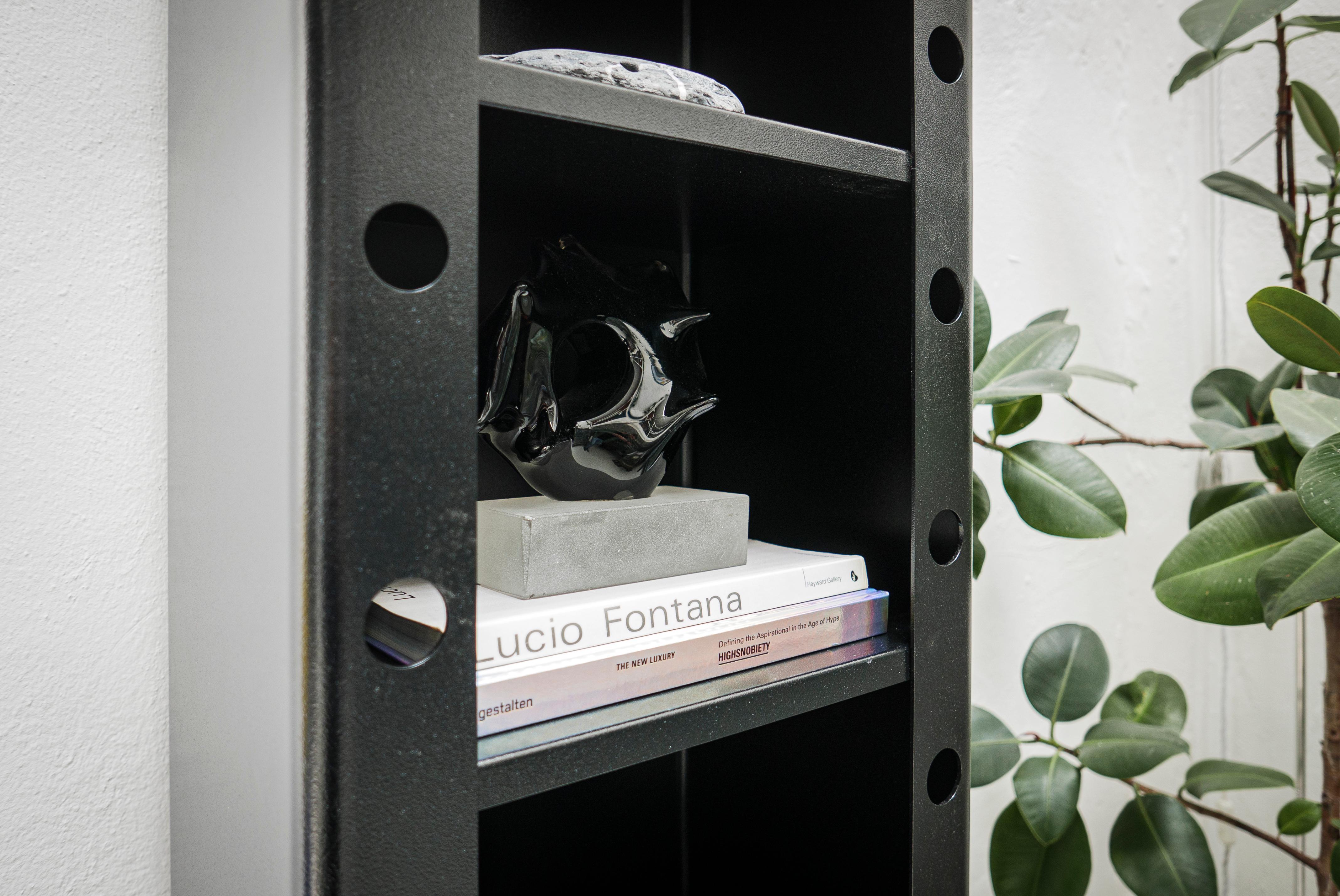 Spinzi Meccano Bookcase, Contemporary 21st Century Industrial Metal Furniture In New Condition For Sale In Milano, IT