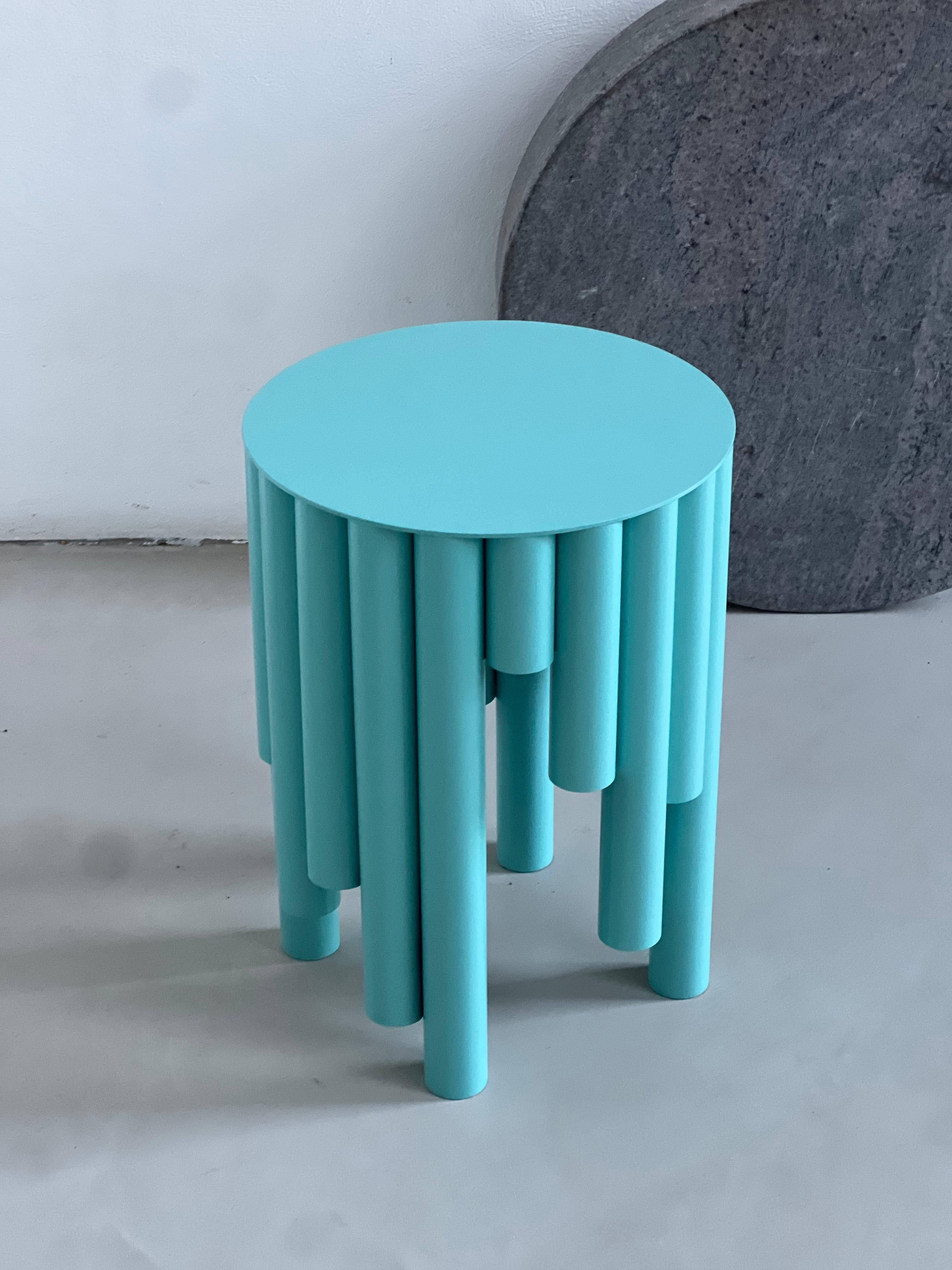 Table d'appoint/tabouret de collection en métal Spinzi , fabriqué en Italie en vente 5