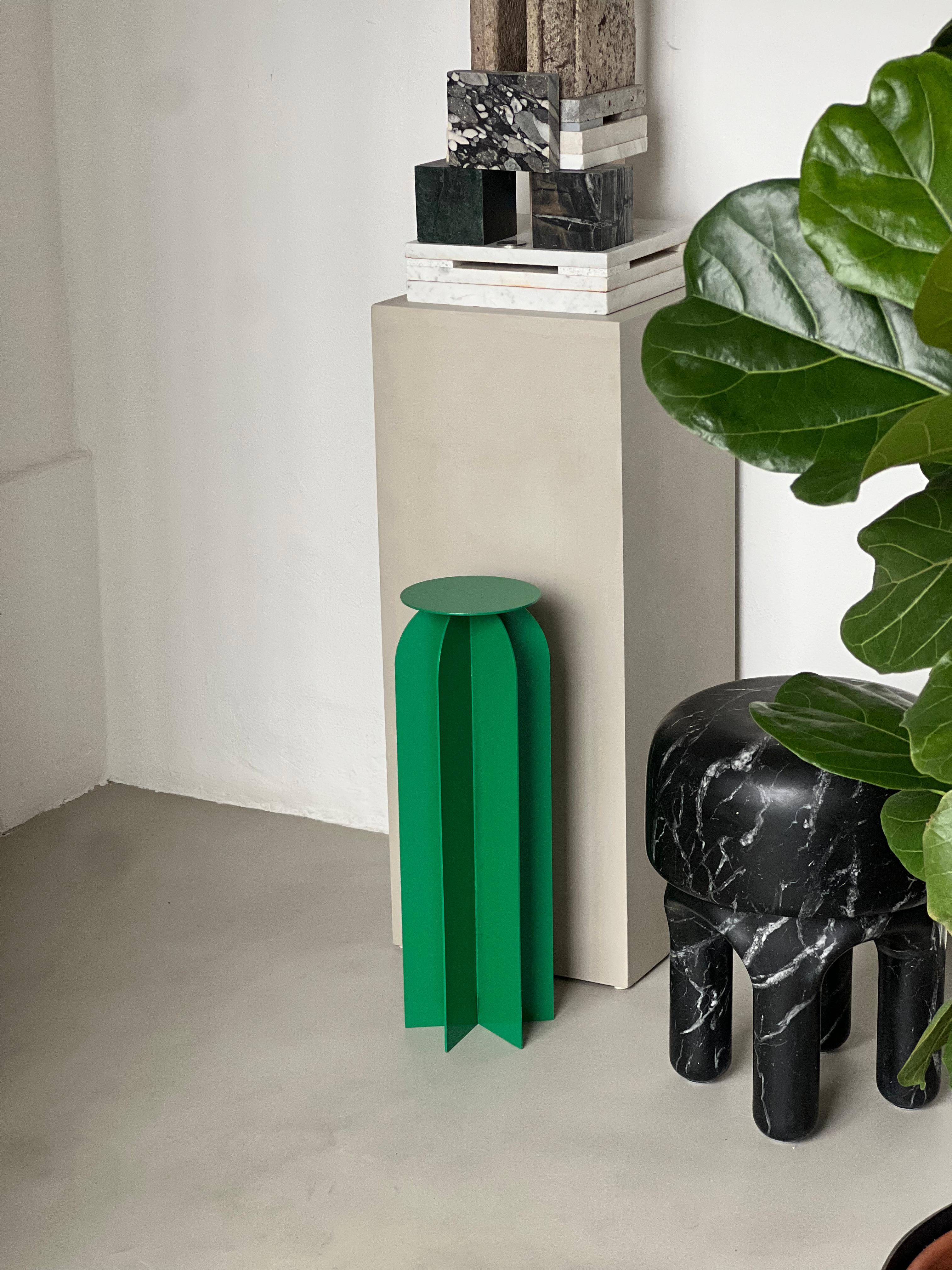 Table d'appoint Spinzi Palladium Rocket, vert vif, design de collection en vente 6