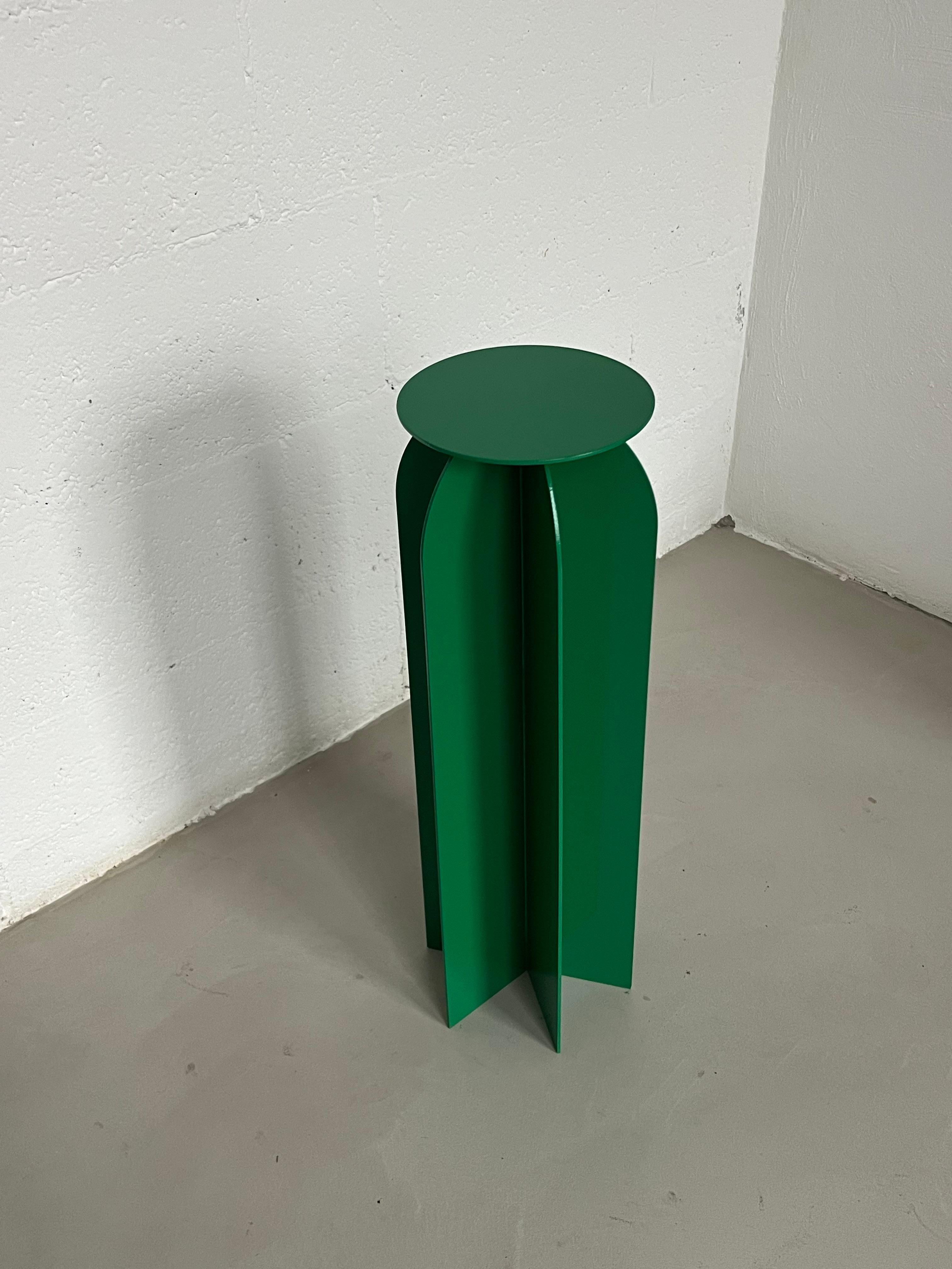 Moderne Table d'appoint Spinzi Palladium Rocket, vert vif, design de collection en vente