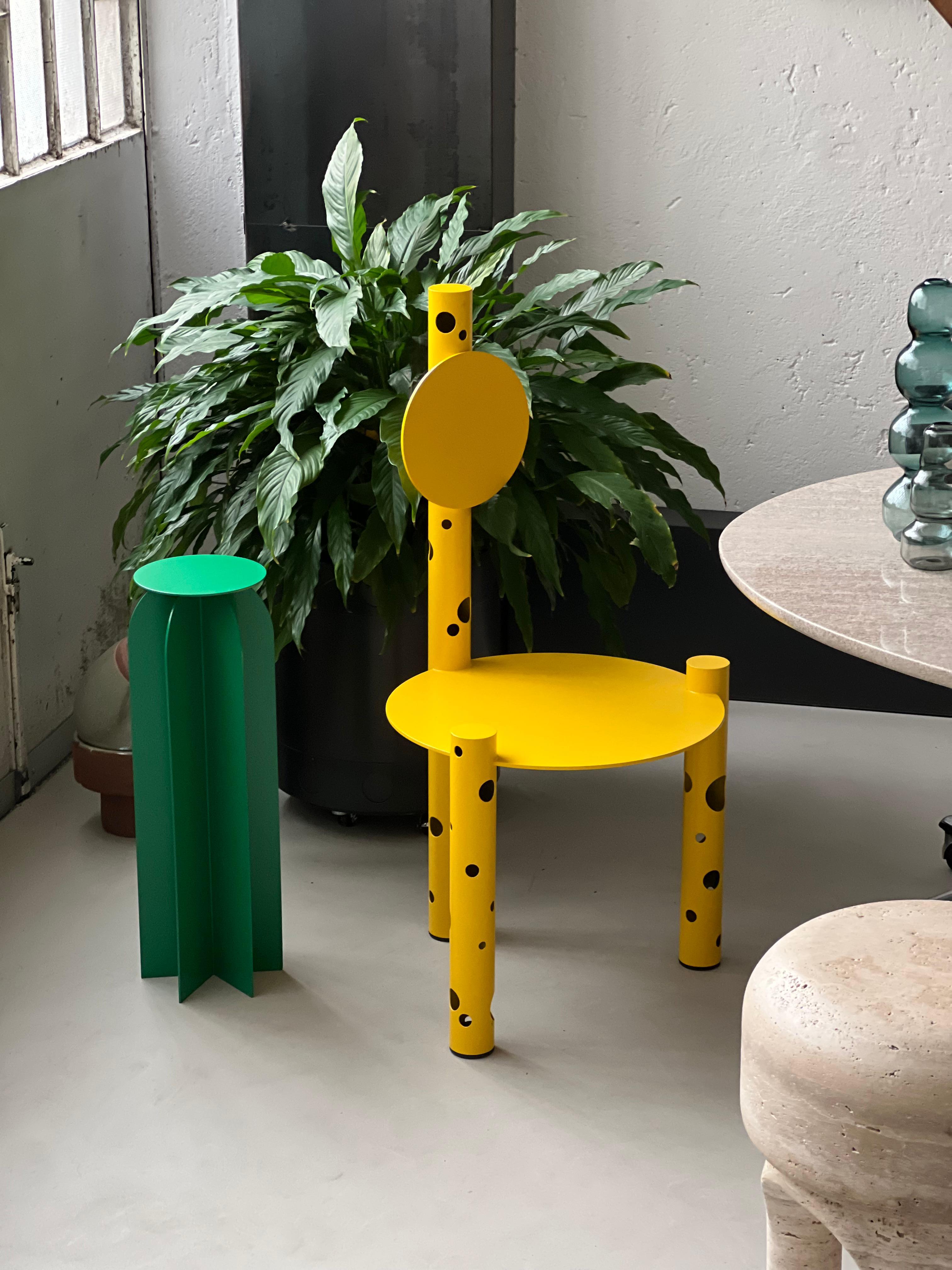 italien Table d'appoint Spinzi Palladium Rocket, vert vif, design de collection en vente
