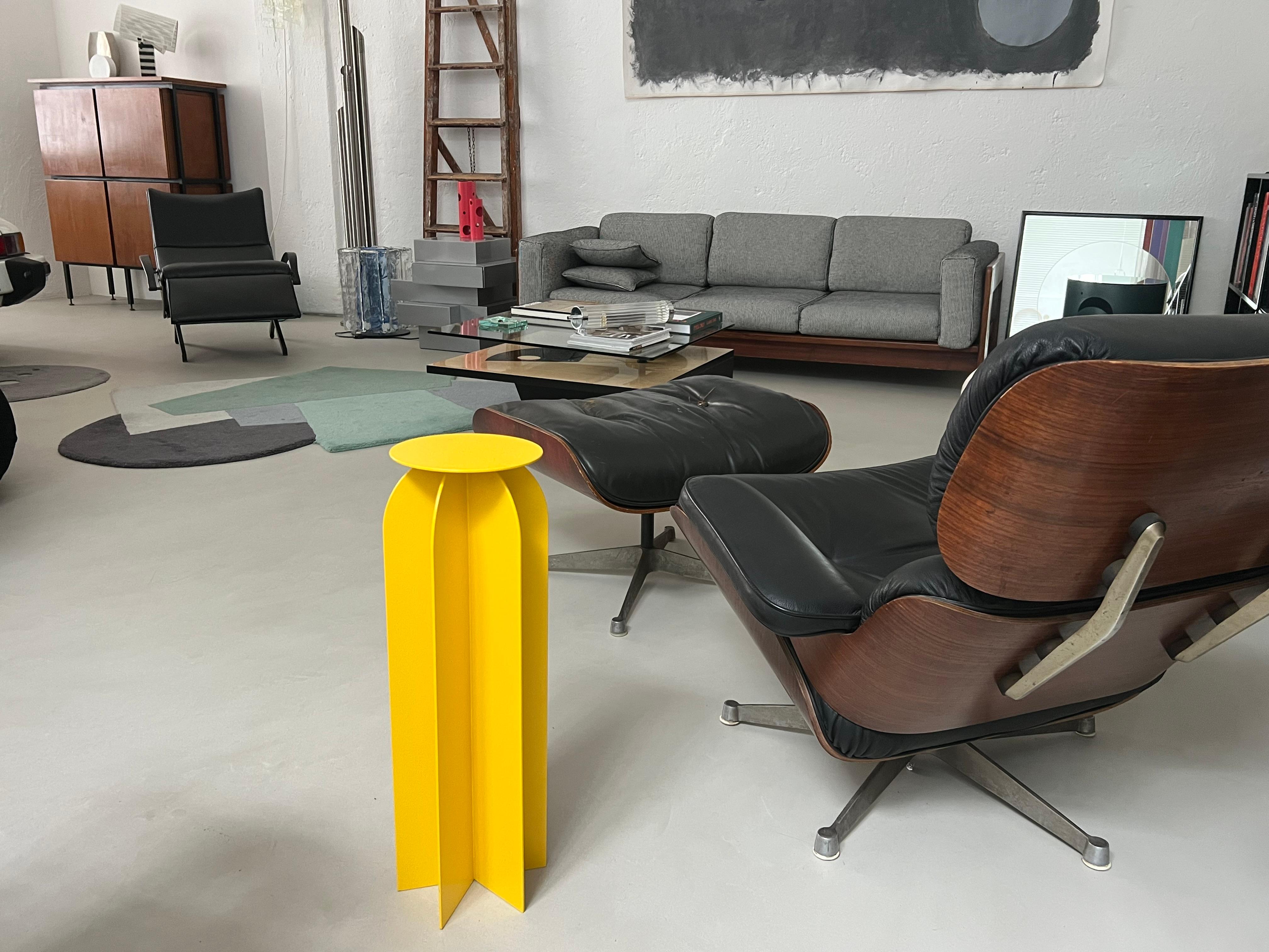 Spinzi Palladium Rocket Beistelltisch, leuchtend gelb, Sammlerstück Design im Angebot 10