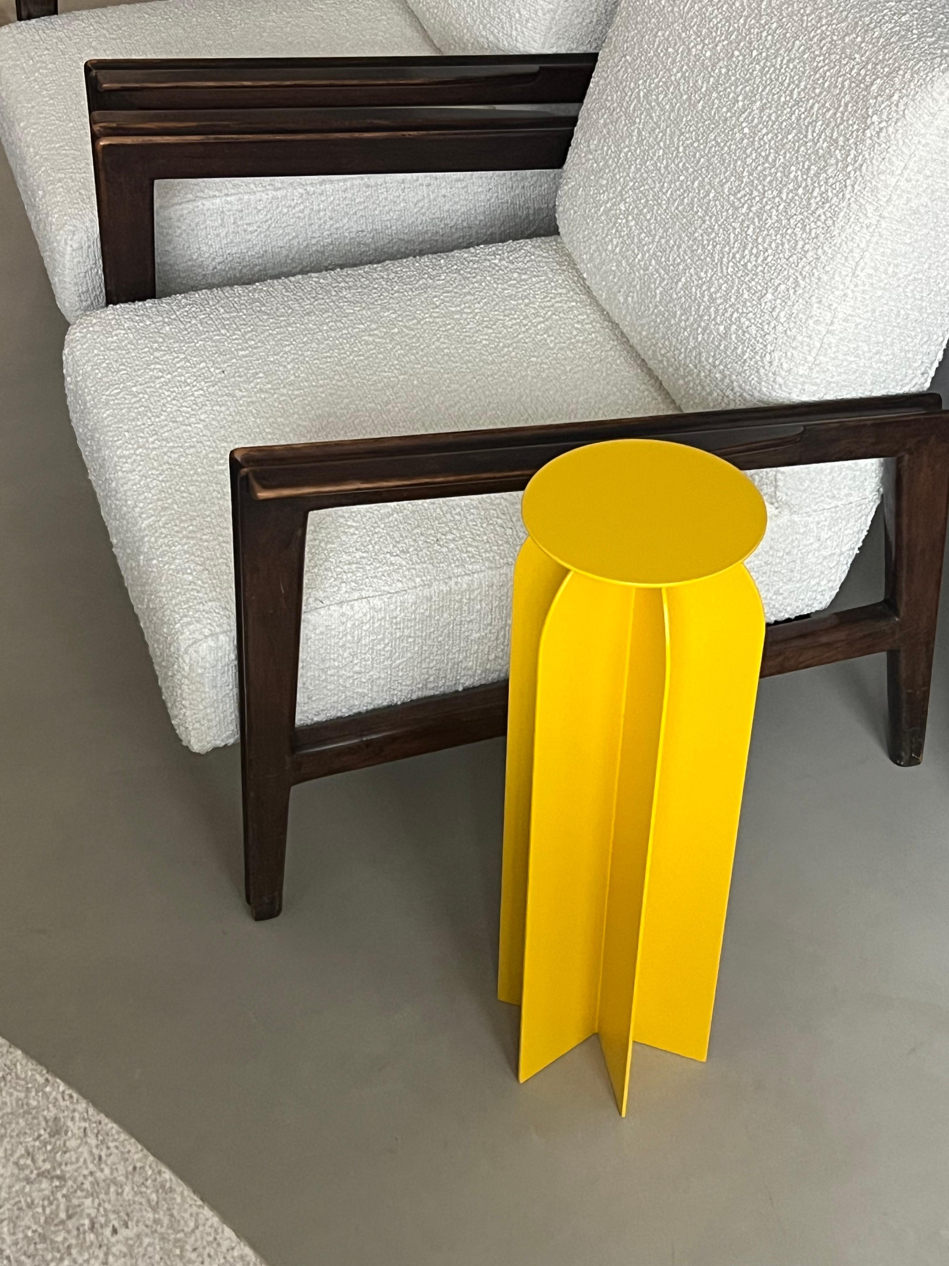 Métal Table d'appoint Spinzi Palladium Rocket jaune vif, design de collection en vente