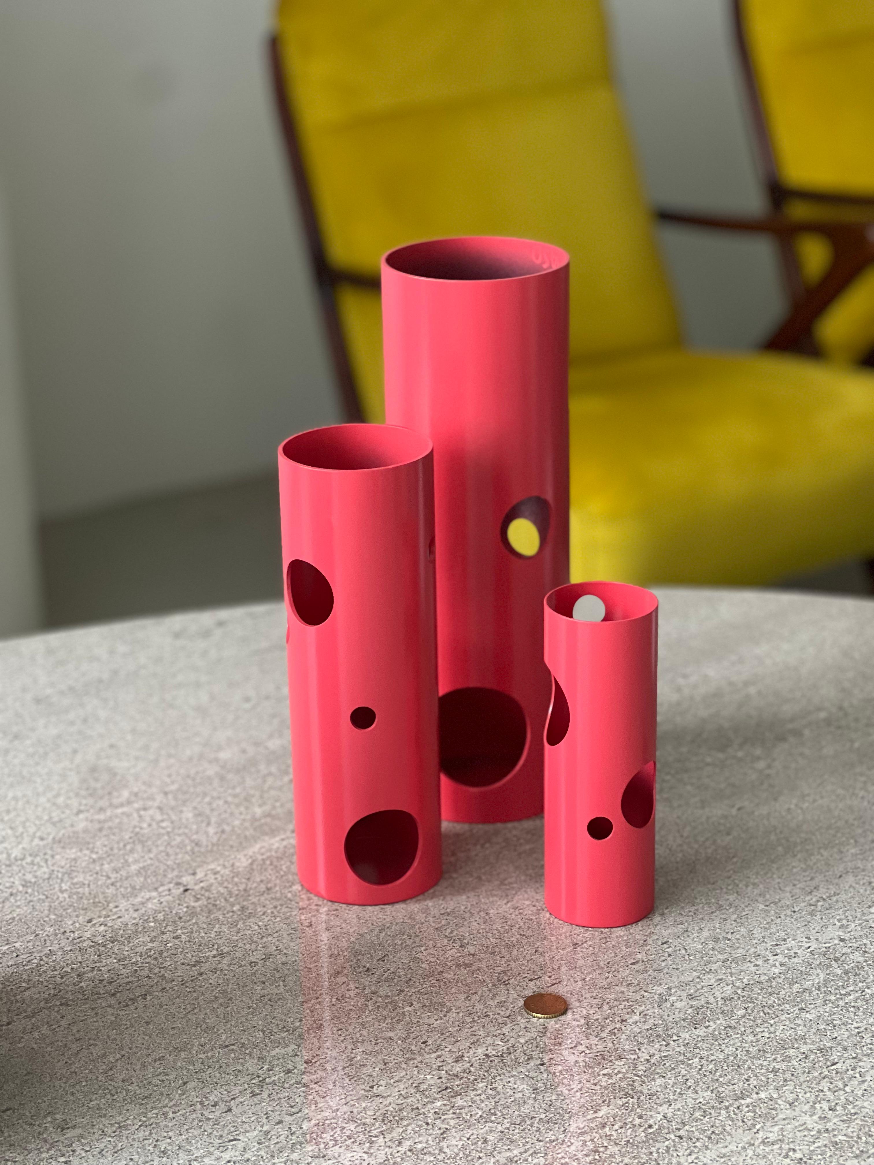 Spinzi Silös Vase, Bright Pink, Collectible Italian Design For Sale 1