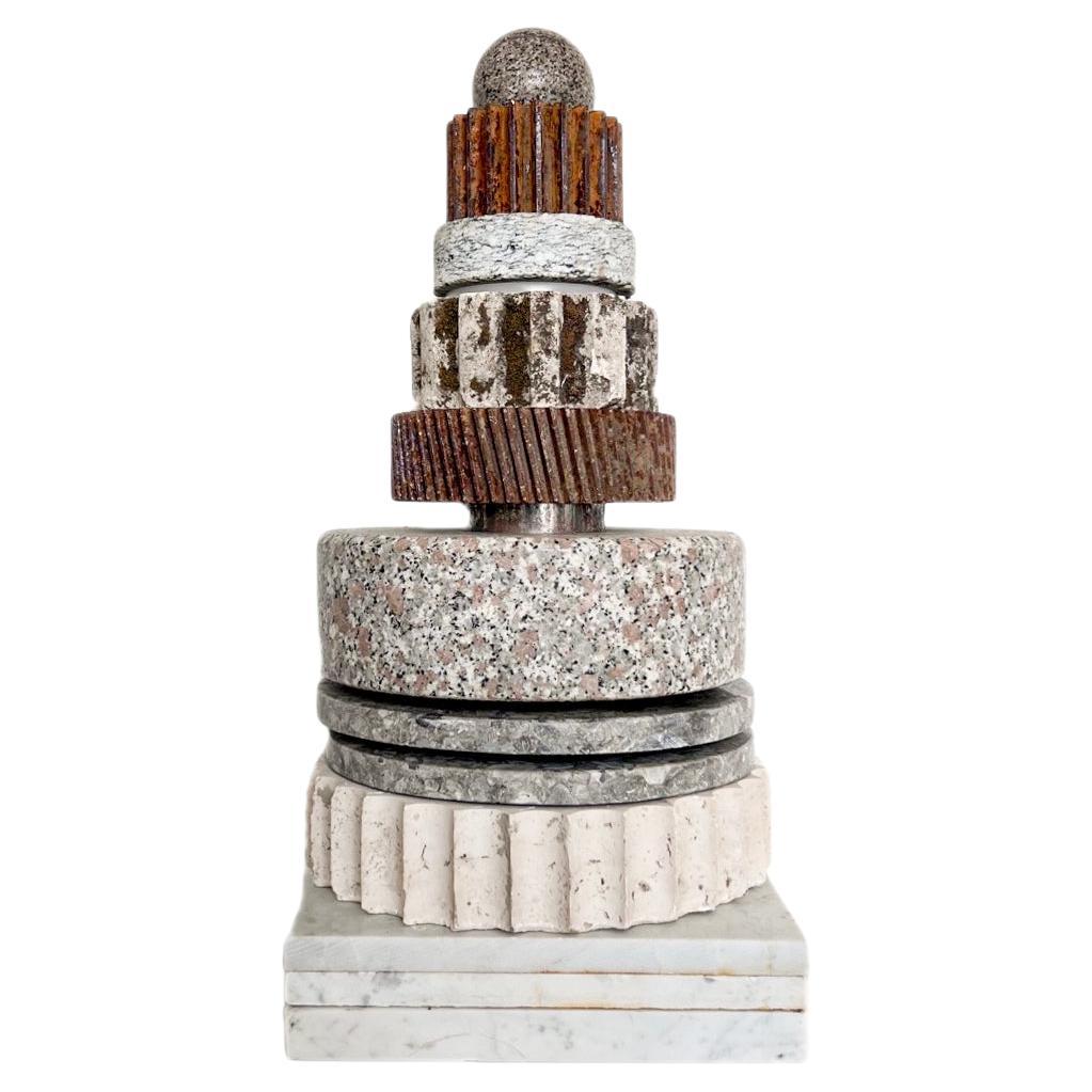 Moderno vertical Sculpture in Stone and Metal, Spinzi totem in vendita