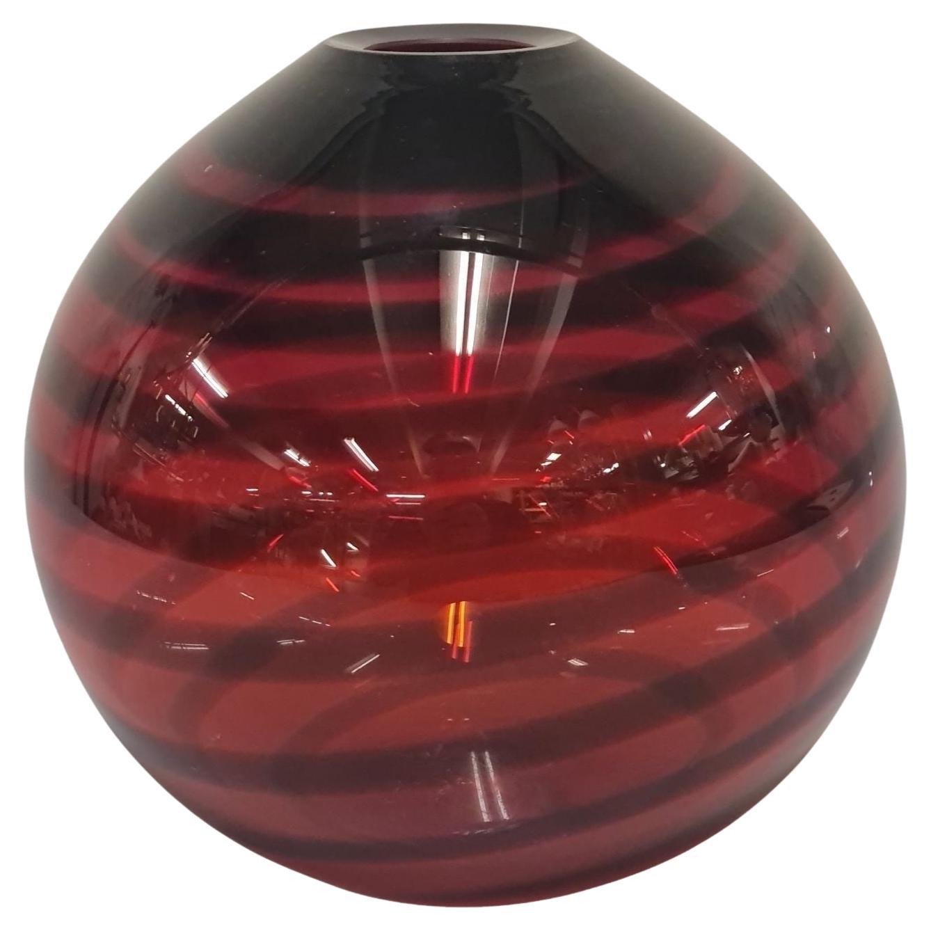 Vaso Spiral Ball, Brita Flander per Marimekko, numerato 2/20, Nuutajärvi 2025 in vendita
