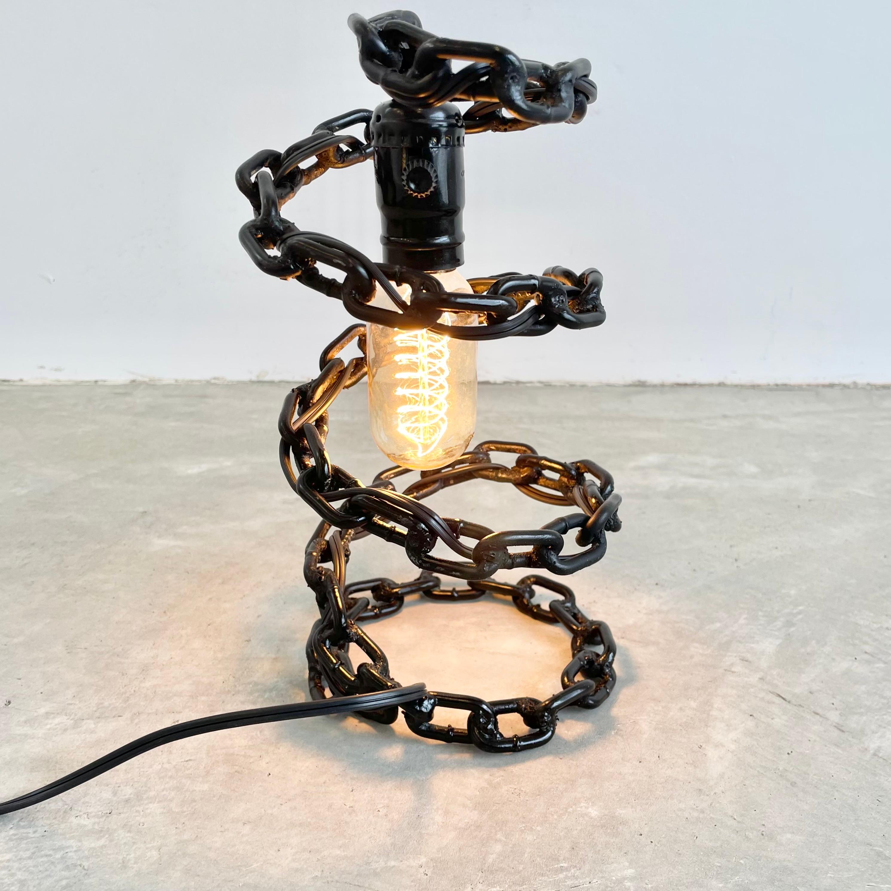 Spiral Chain Link Table Lamp, 2000s USA In Good Condition In Los Angeles, CA
